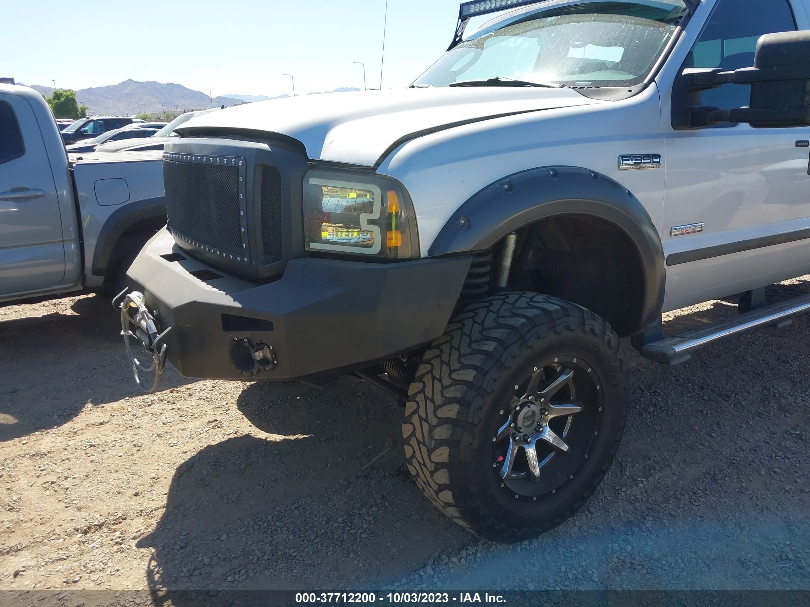 Photo 2 VIN: 1FTWW31P66EB10620 - FORD F350 