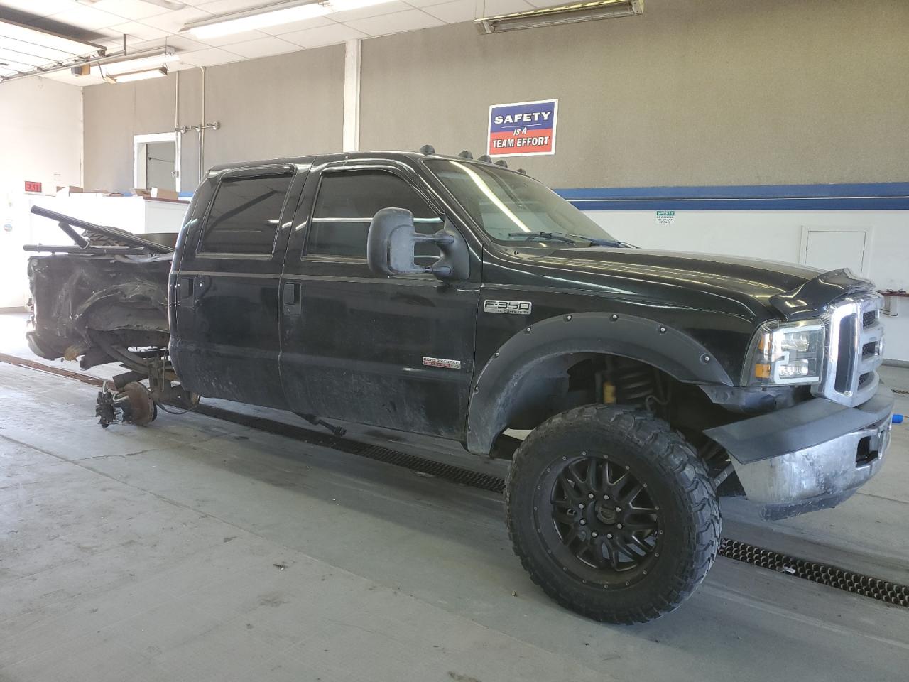 Photo 3 VIN: 1FTWW31P67EB51430 - FORD F350 