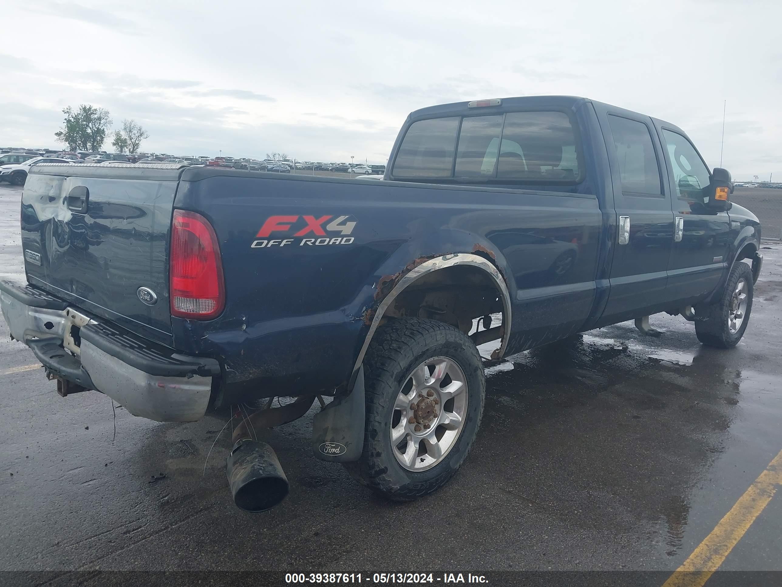 Photo 3 VIN: 1FTWW31P76EC52667 - FORD F350 