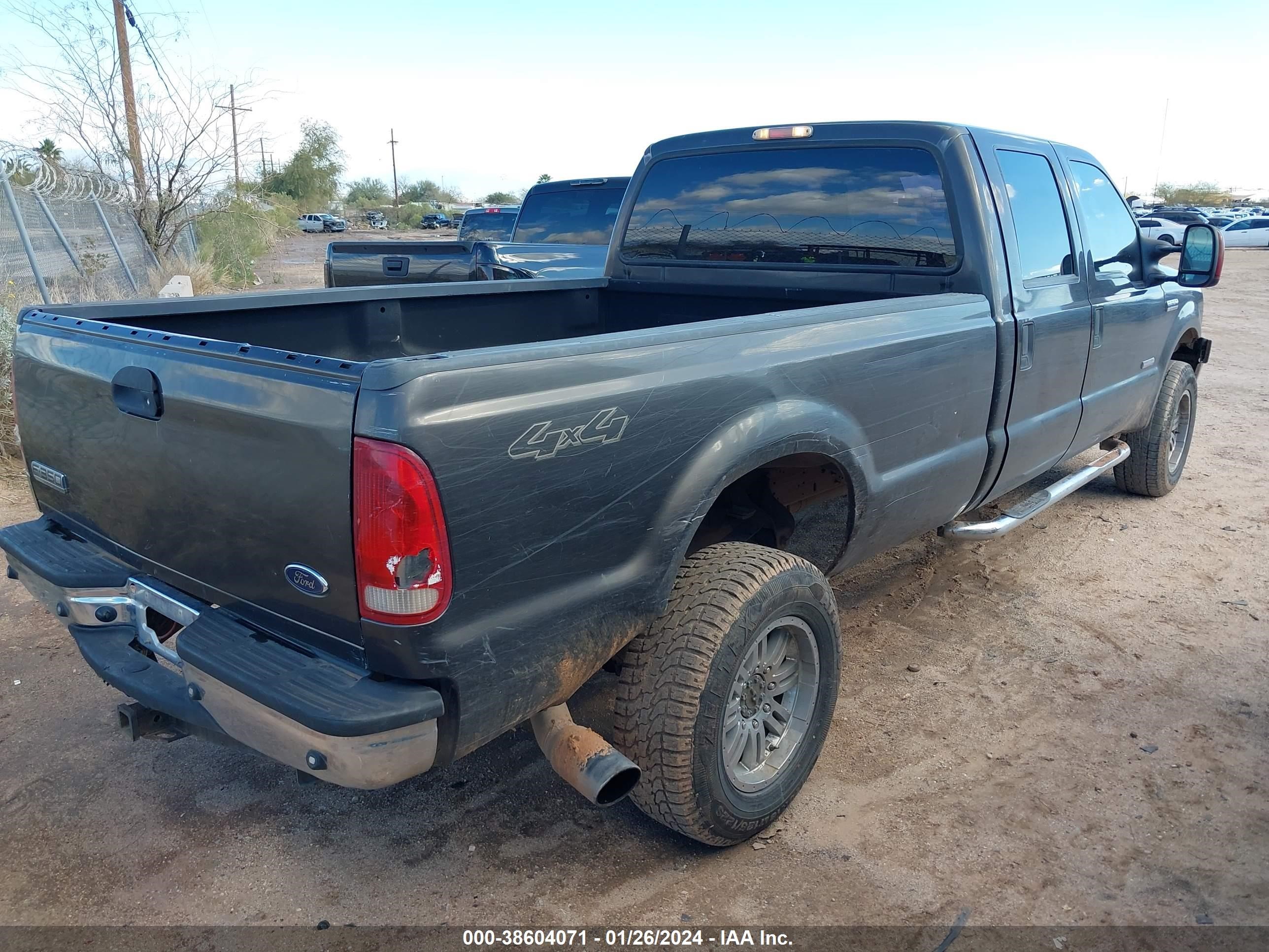 Photo 3 VIN: 1FTWW31P77EA32799 - FORD F350 