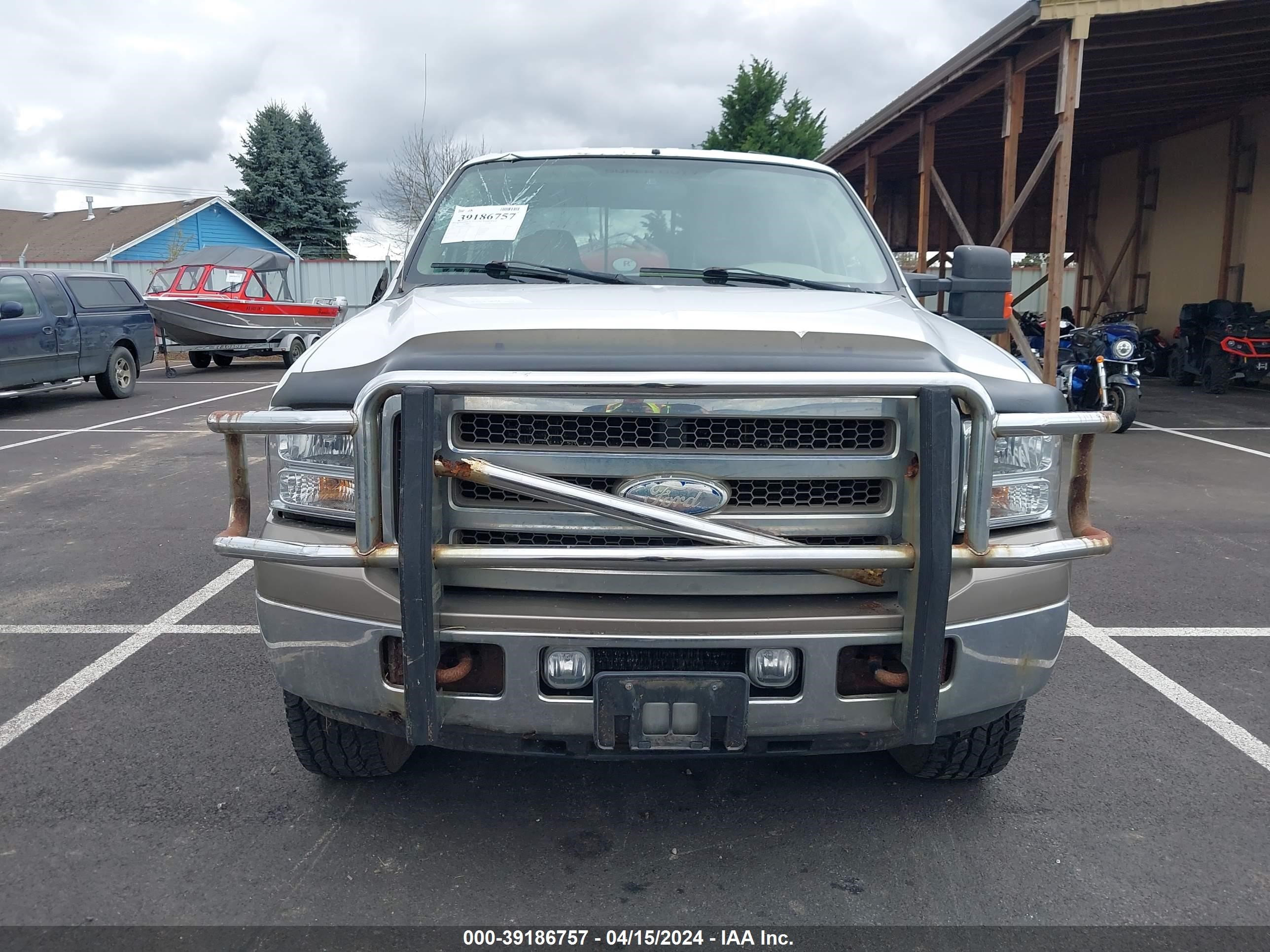 Photo 11 VIN: 1FTWW31P85EB97953 - FORD F350 