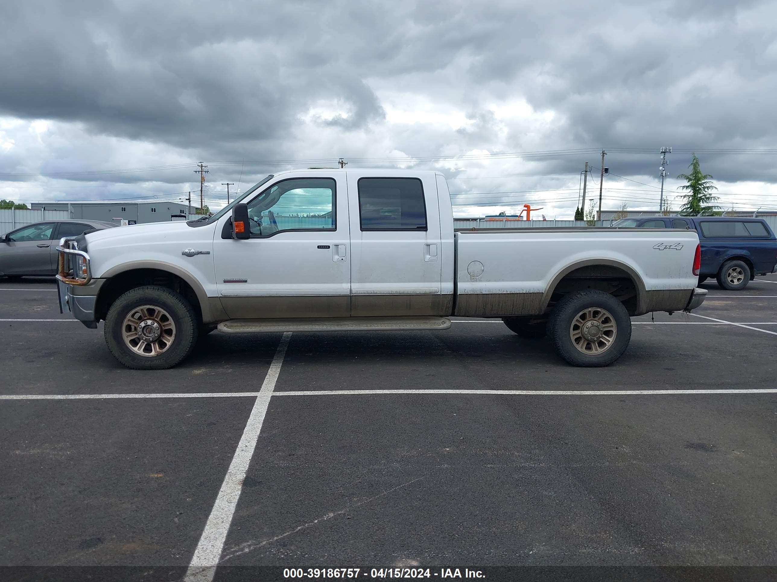 Photo 13 VIN: 1FTWW31P85EB97953 - FORD F350 