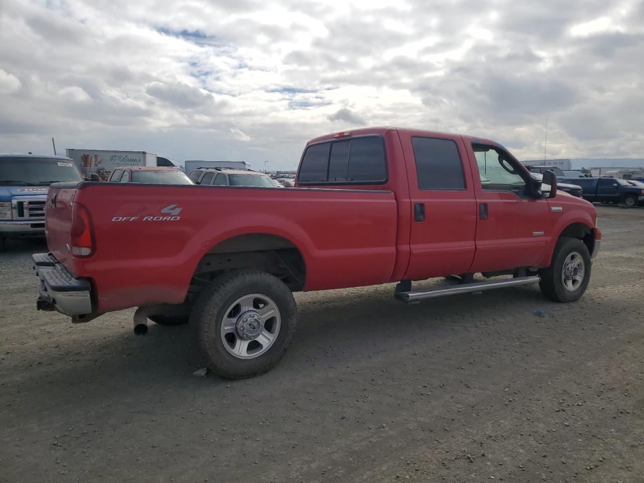 Photo 2 VIN: 1FTWW31P95EA56289 - FORD F350 