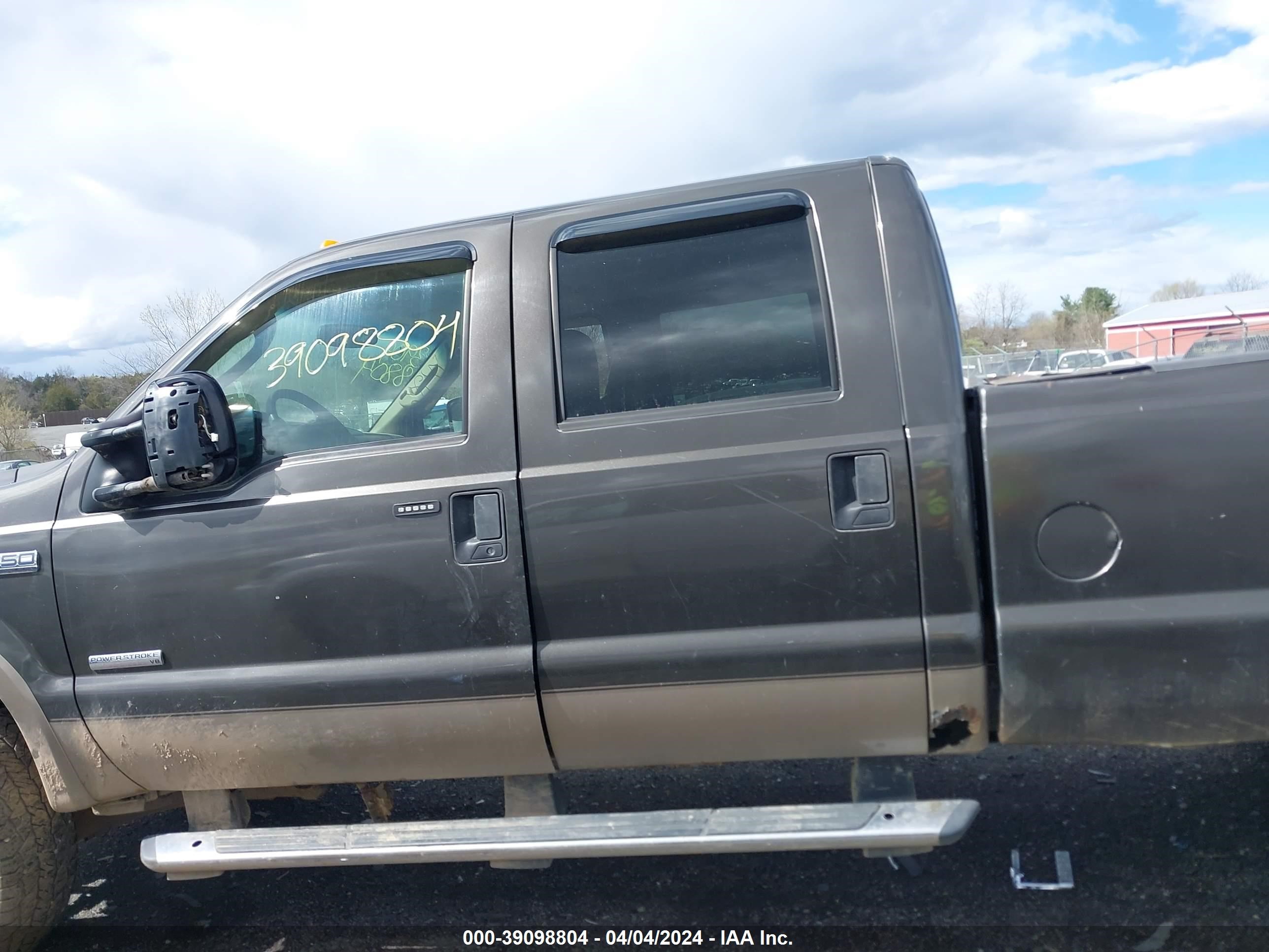 Photo 13 VIN: 1FTWW31P95EA97201 - FORD F350 