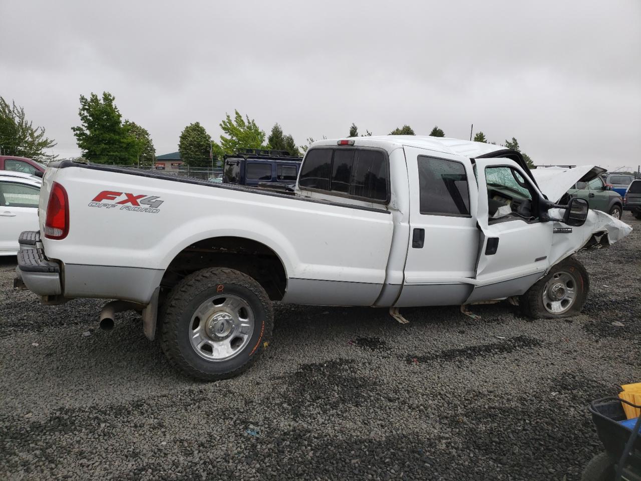 Photo 2 VIN: 1FTWW31P96EA45388 - FORD F350 