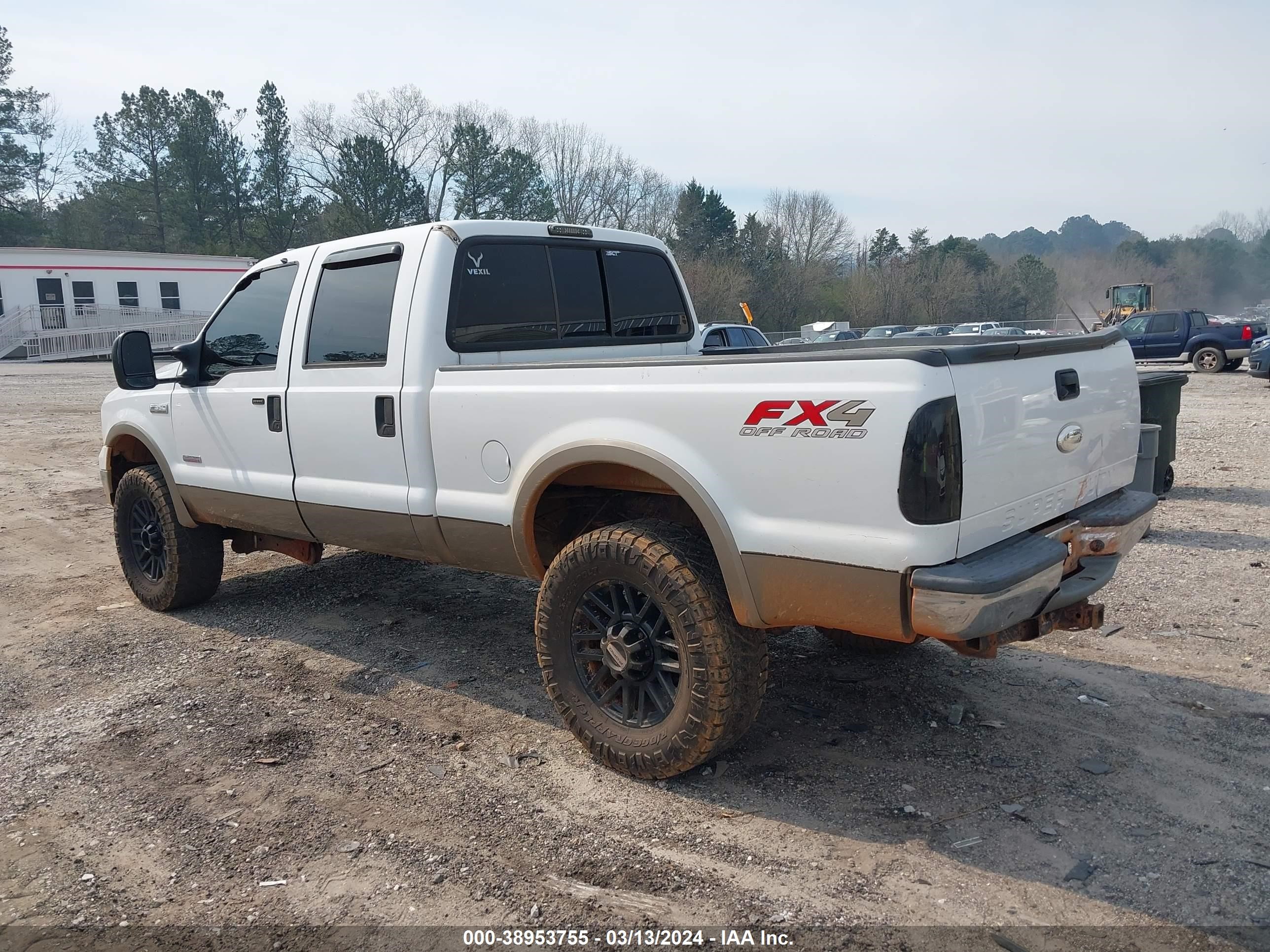 Photo 2 VIN: 1FTWW31PX5EB34563 - FORD F350 