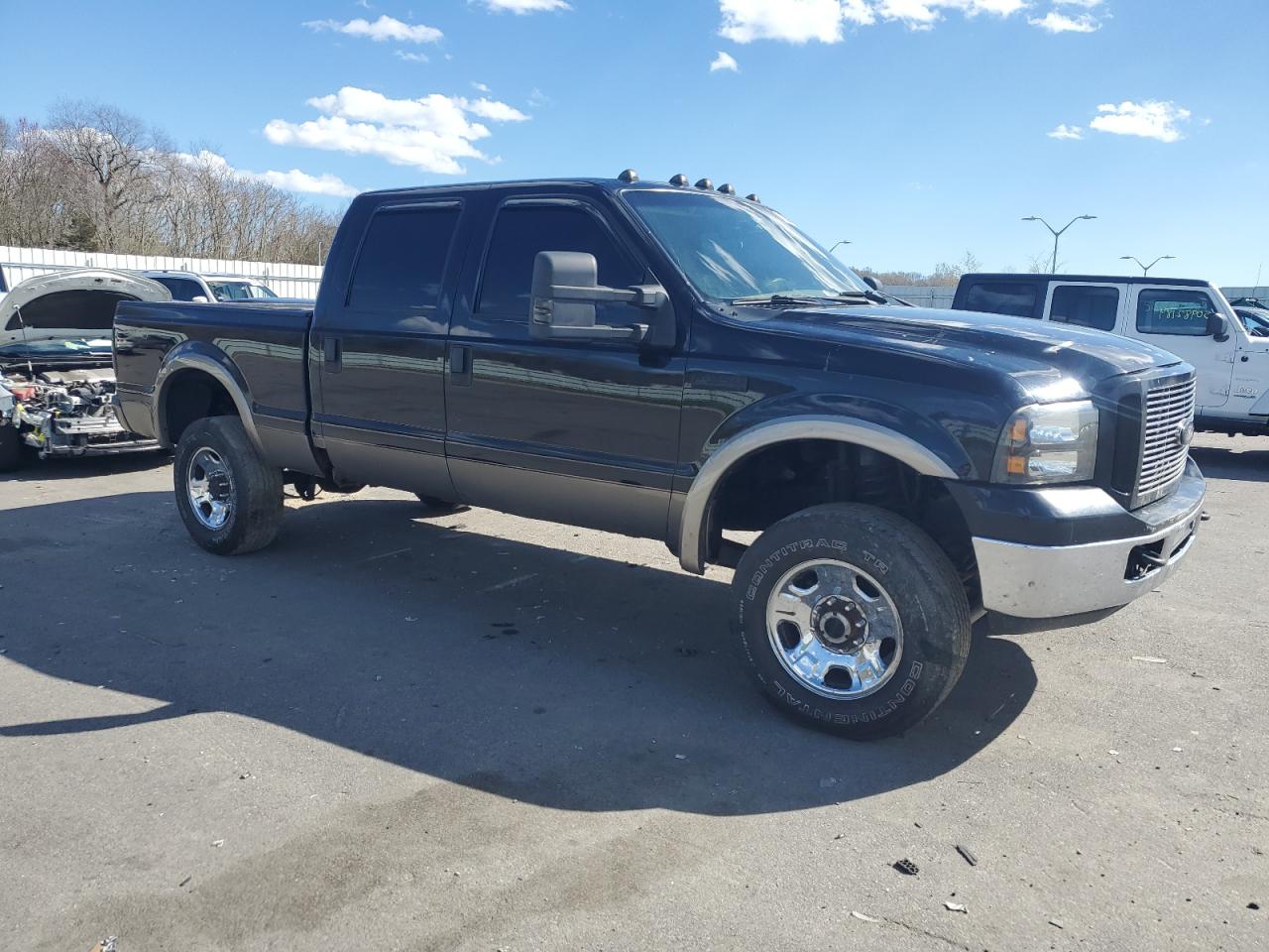 Photo 3 VIN: 1FTWW31PX6EB88639 - FORD F350 