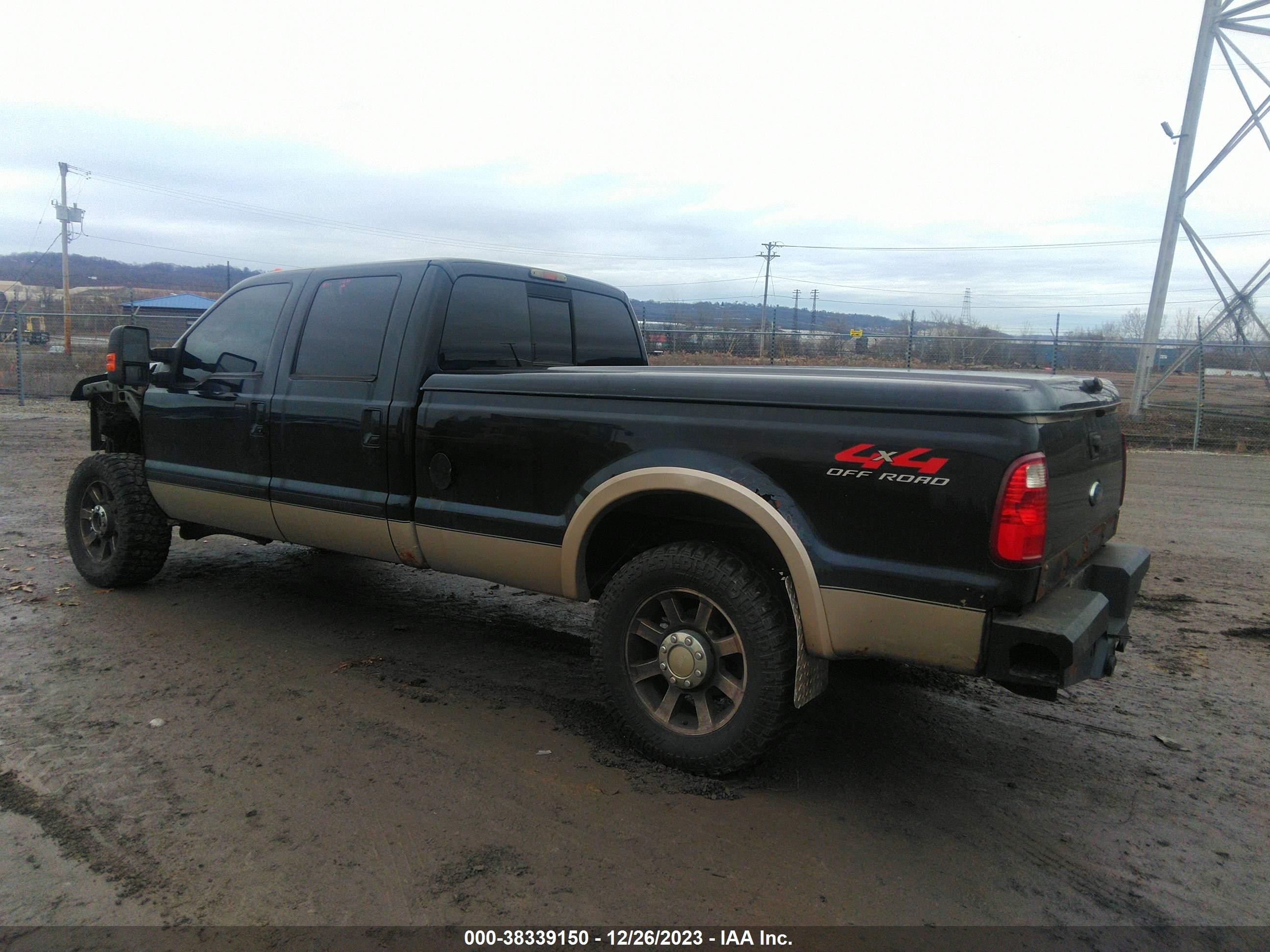 Photo 2 VIN: 1FTWW31R18EA76641 - FORD F350 