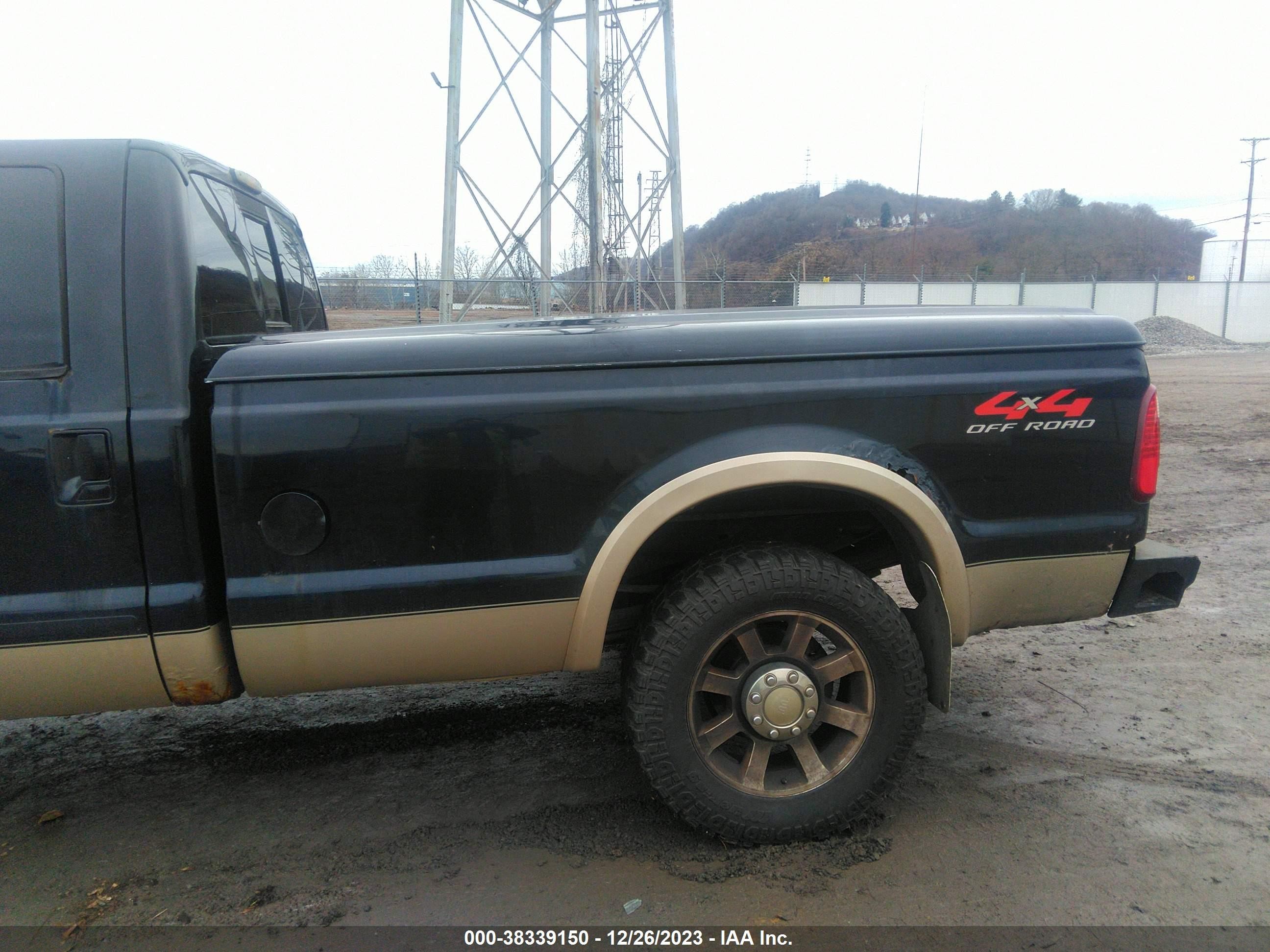 Photo 6 VIN: 1FTWW31R18EA76641 - FORD F350 