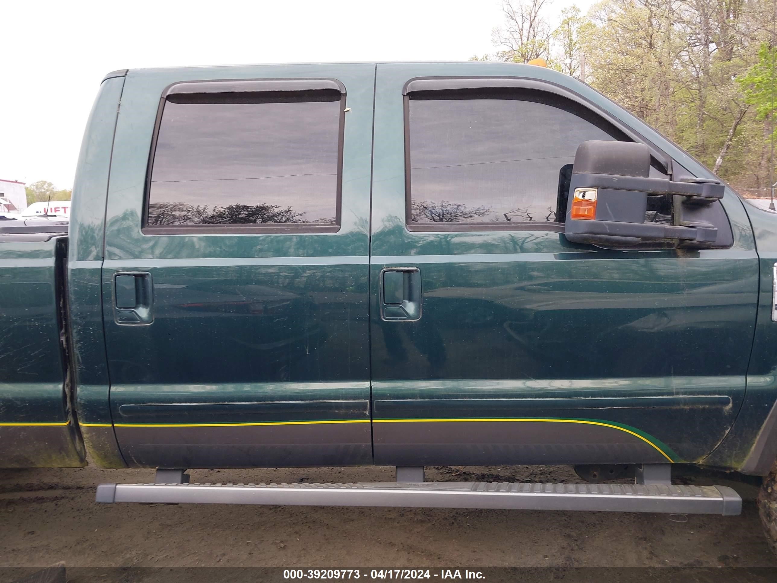 Photo 12 VIN: 1FTWW31R69EA52983 - FORD F350 