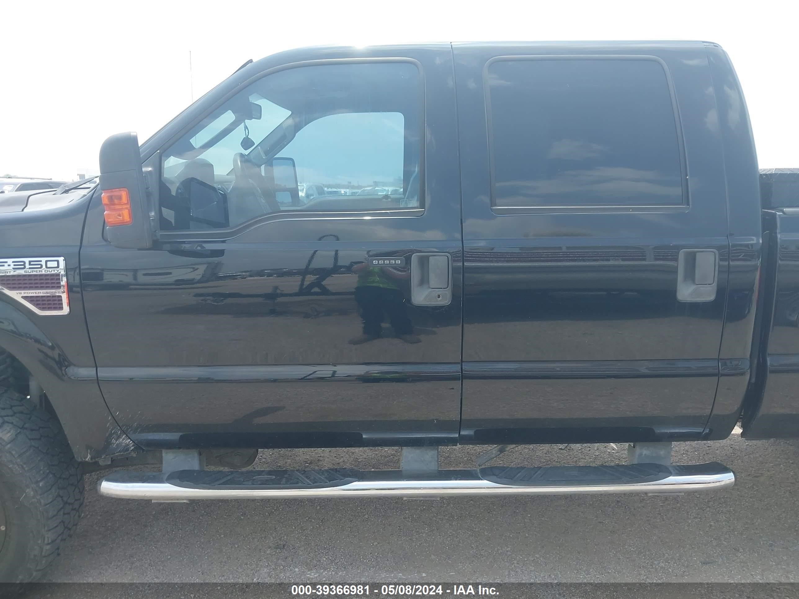 Photo 13 VIN: 1FTWW31R78EB54615 - FORD F350 