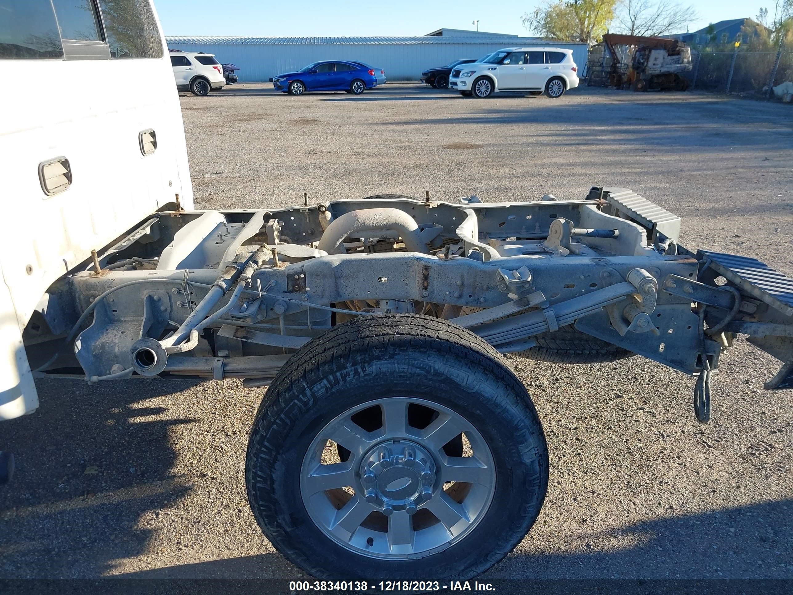 Photo 7 VIN: 1FTWW31R88ED27638 - FORD F350 