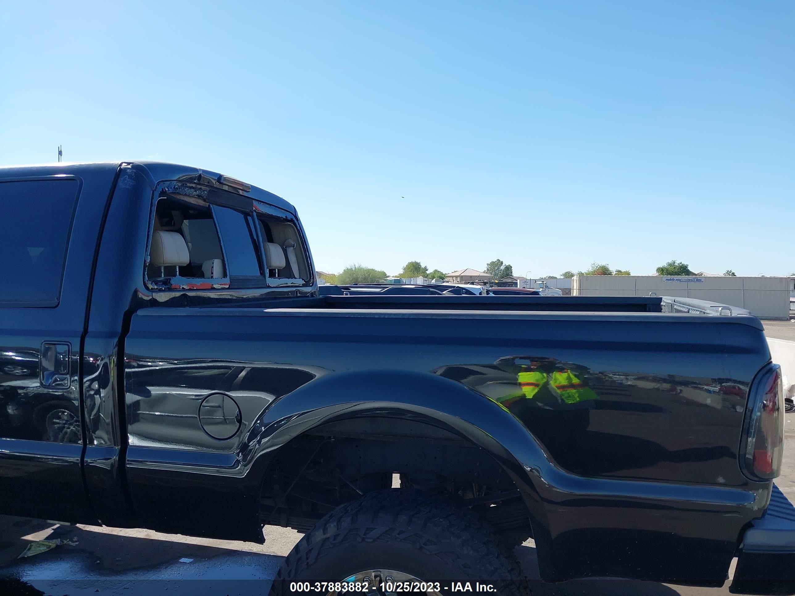 Photo 6 VIN: 1FTWW31R99EB18409 - FORD F350 