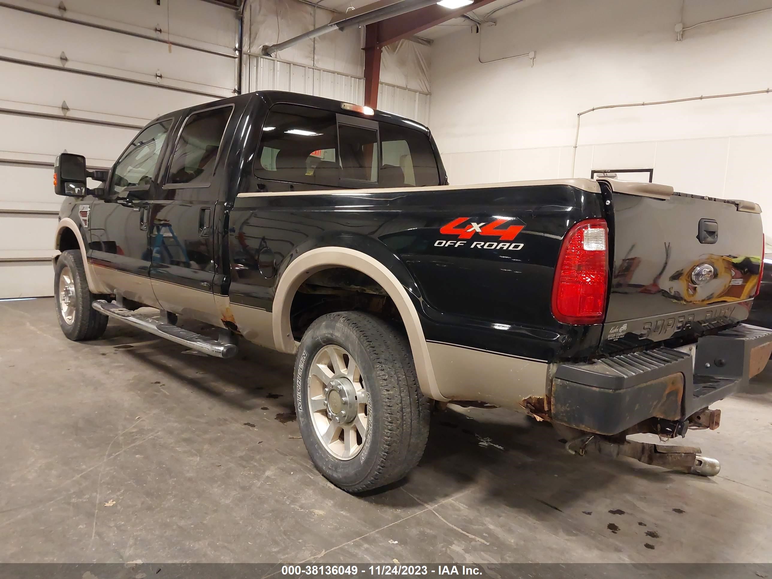 Photo 2 VIN: 1FTWW31RX8ED53271 - FORD F350 