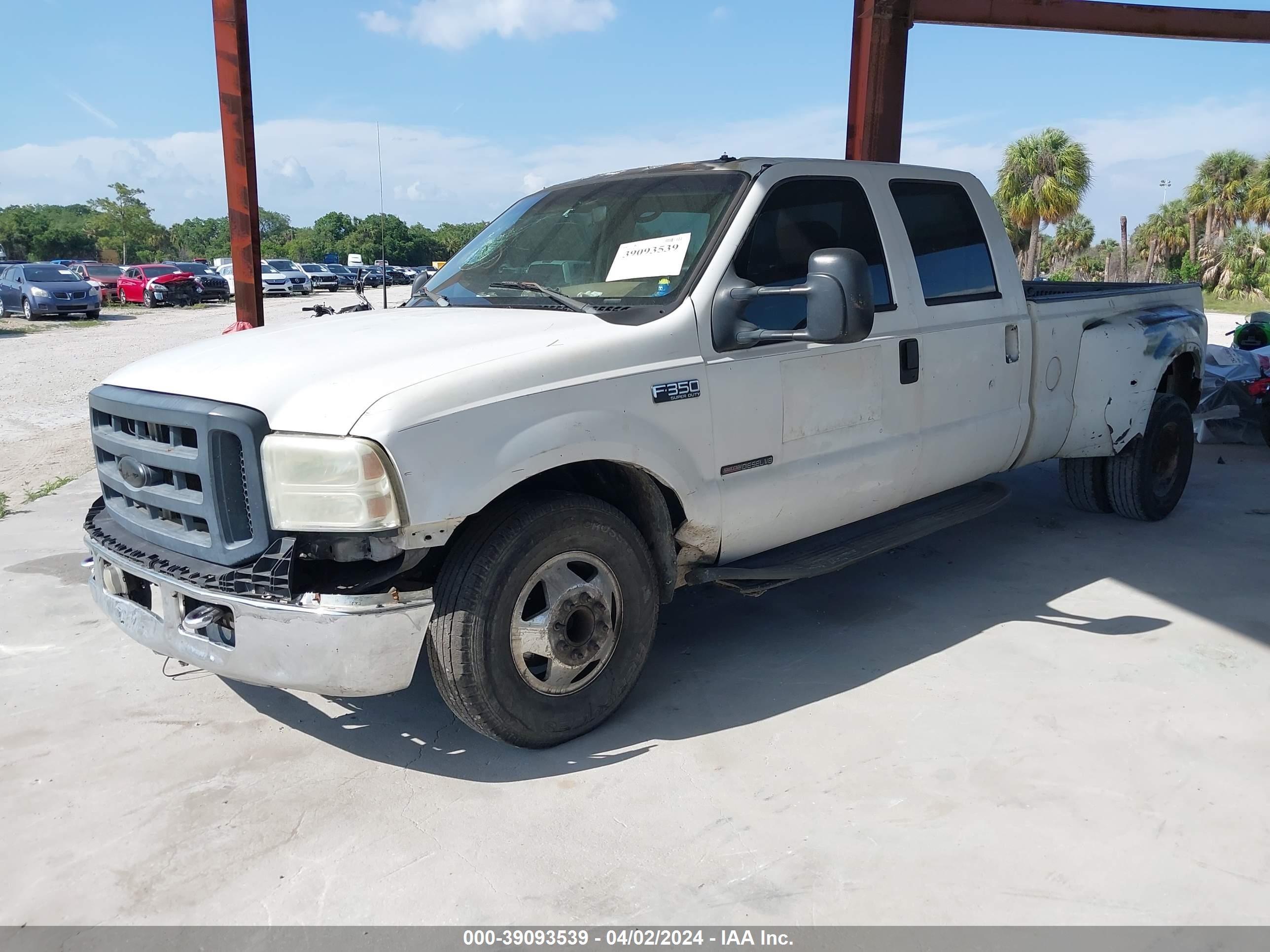 Photo 1 VIN: 1FTWW32F6XEC87384 - FORD F350 