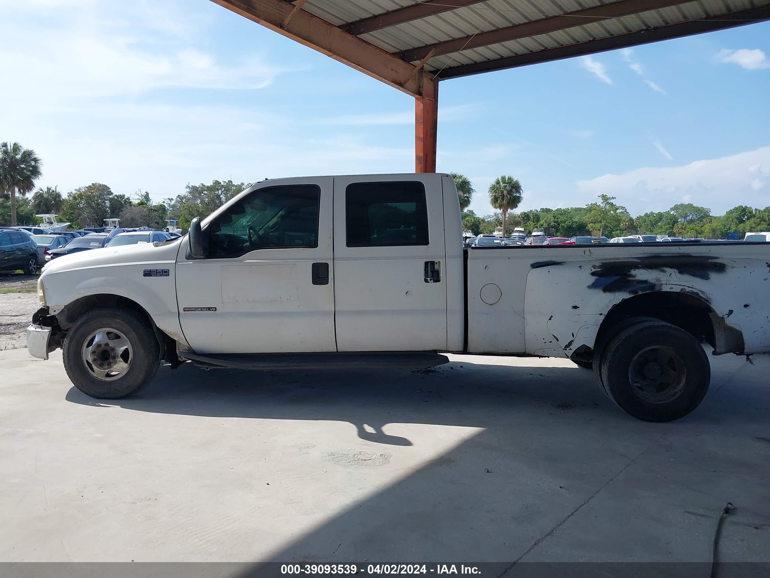 Photo 13 VIN: 1FTWW32F6XEC87384 - FORD F350 