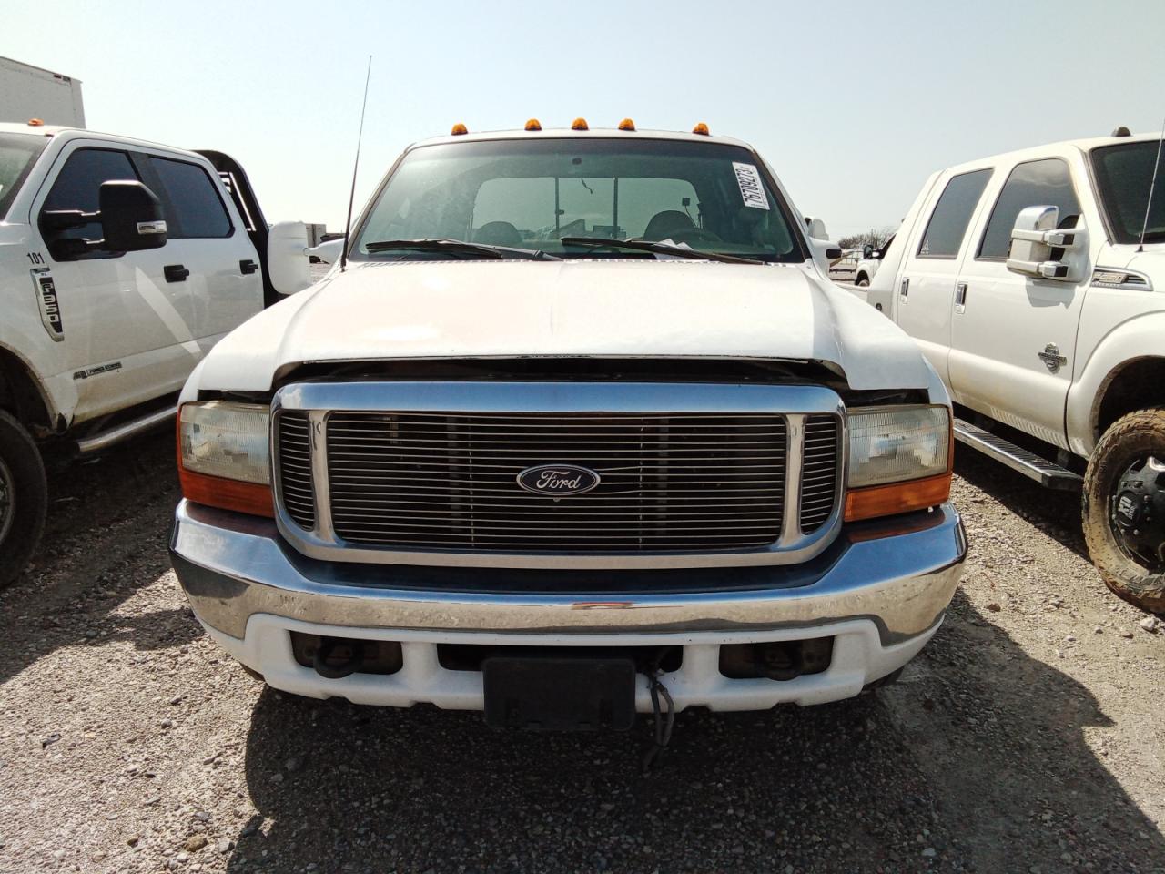 Photo 4 VIN: 1FTWW32F7YEE11714 - FORD F350 