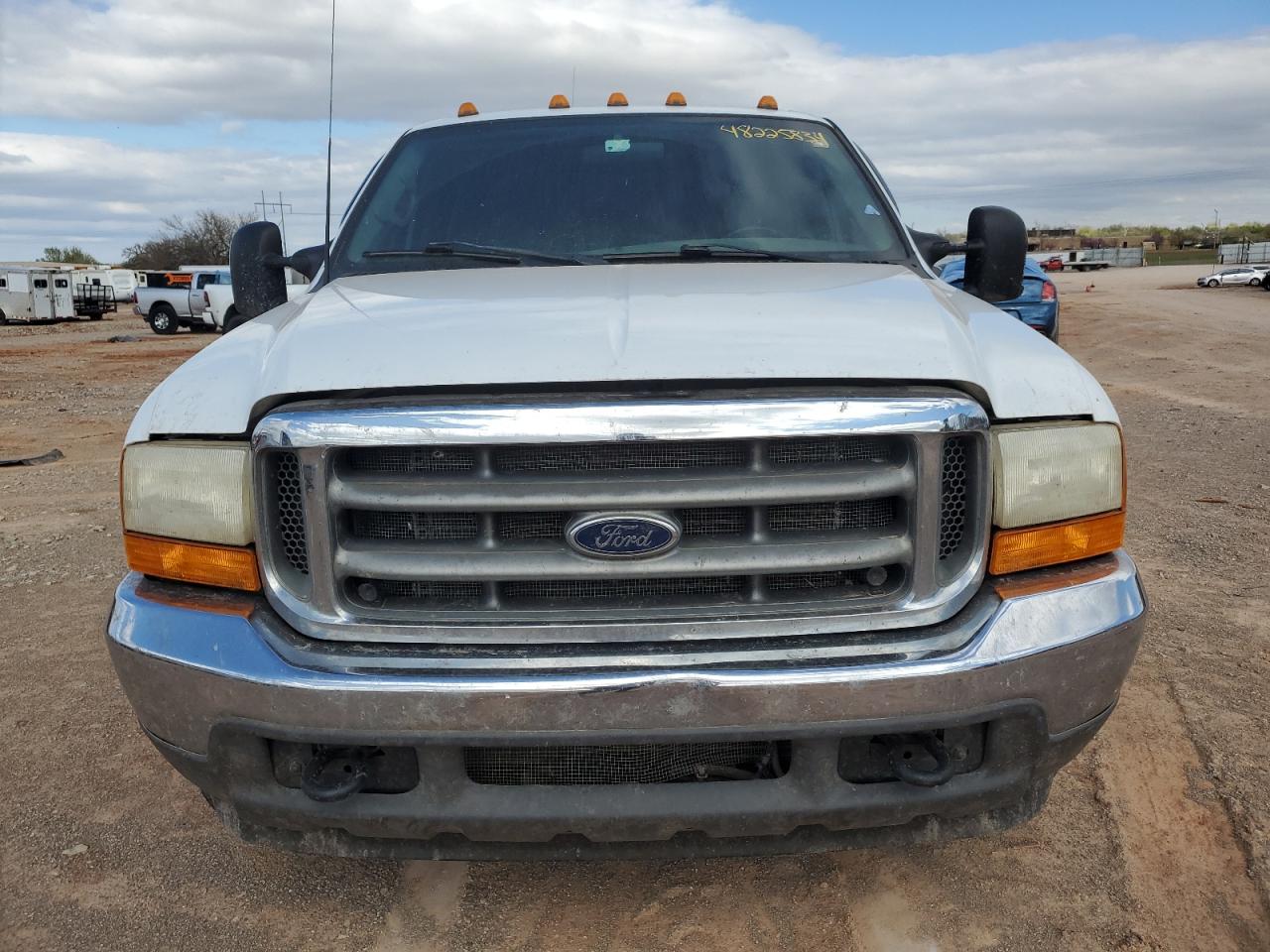 Photo 4 VIN: 1FTWW32F81EC66012 - FORD F350 