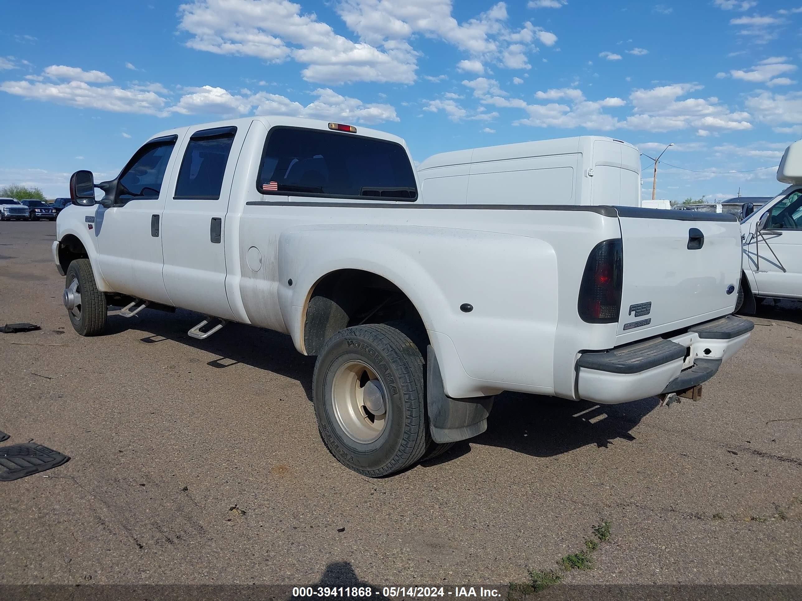 Photo 2 VIN: 1FTWW32F9YEC48693 - FORD F350 