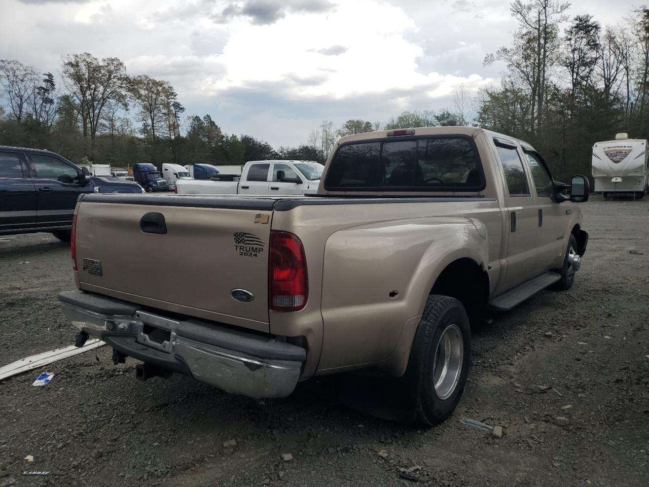 Photo 2 VIN: 1FTWW32FXXEE18509 - FORD F350 