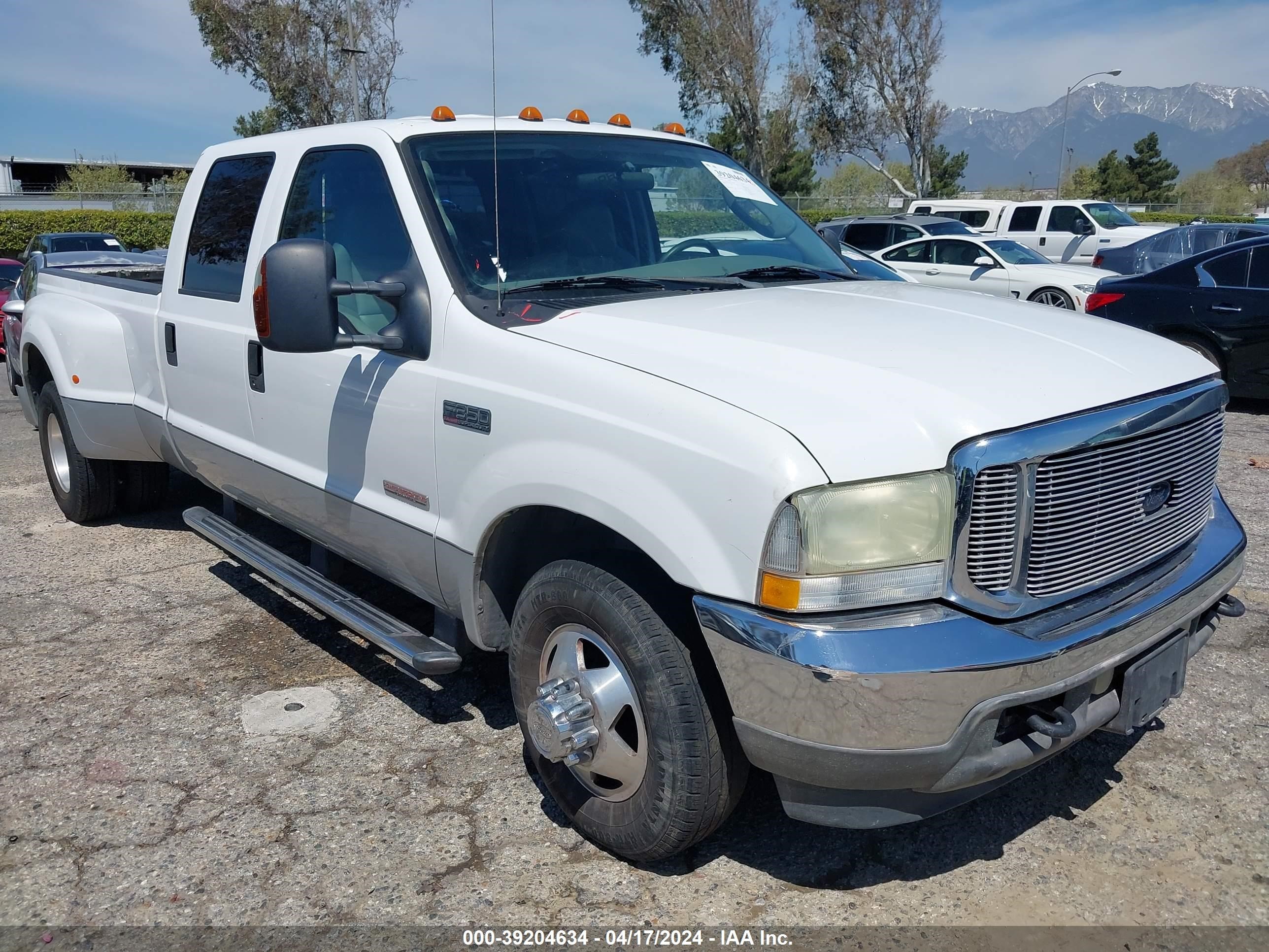 Photo 1 VIN: 1FTWW32P54EA32360 - FORD F350 