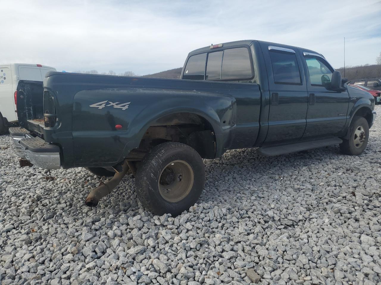 Photo 2 VIN: 1FTWW33F82ED30436 - FORD F350 