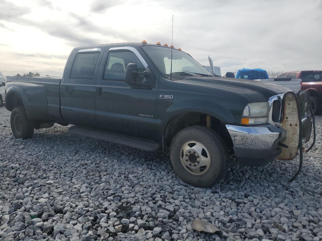 Photo 3 VIN: 1FTWW33F82ED30436 - FORD F350 