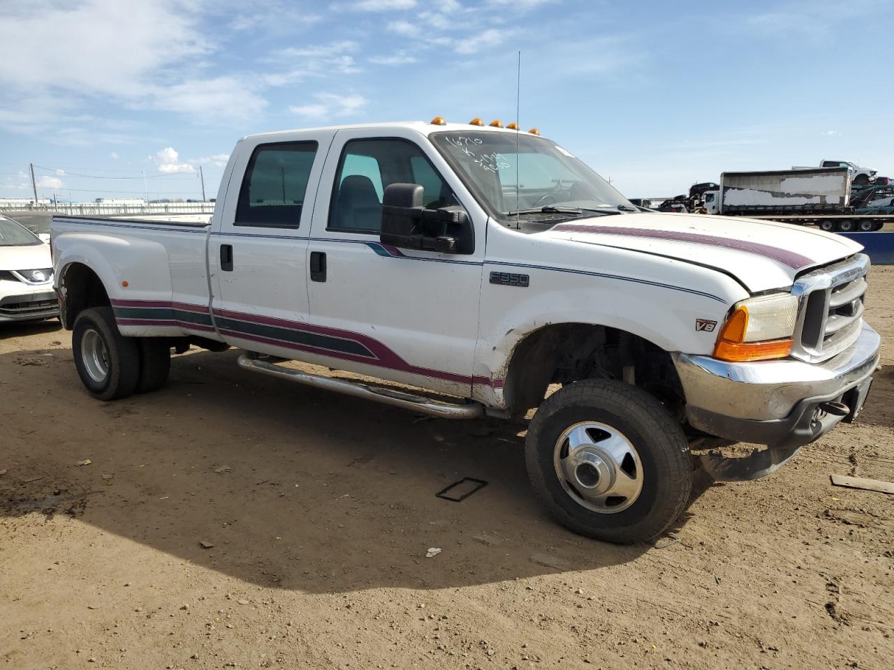 Photo 3 VIN: 1FTWW33F9XEA33036 - FORD F350 