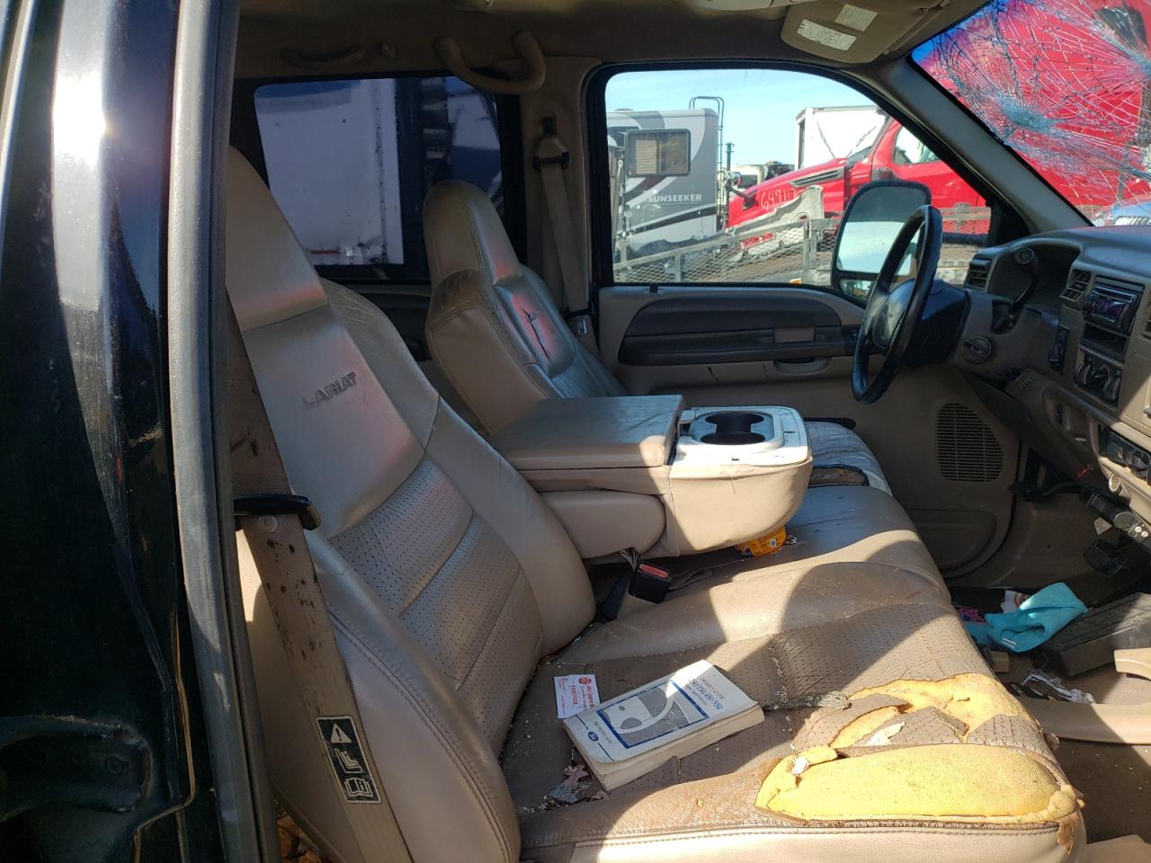 Photo 4 VIN: 1FTWW33FX2EA57547 - FORD F350 