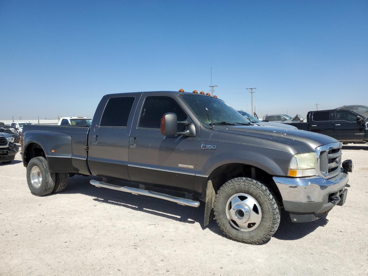 Photo 3 VIN: 1FTWW33P03ED29906 - FORD F350 