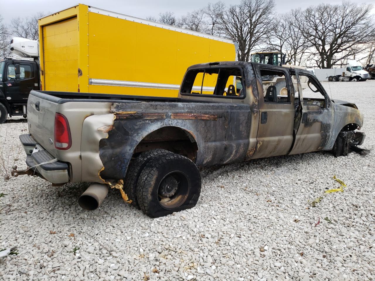 Photo 2 VIN: 1FTWW33P16EC52533 - FORD F350 