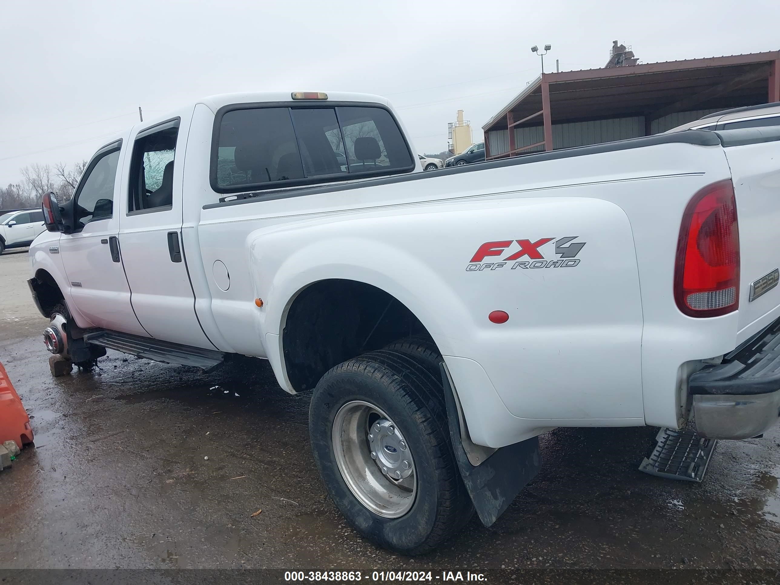 Photo 12 VIN: 1FTWW33P47EB13675 - FORD F350 SUPER 