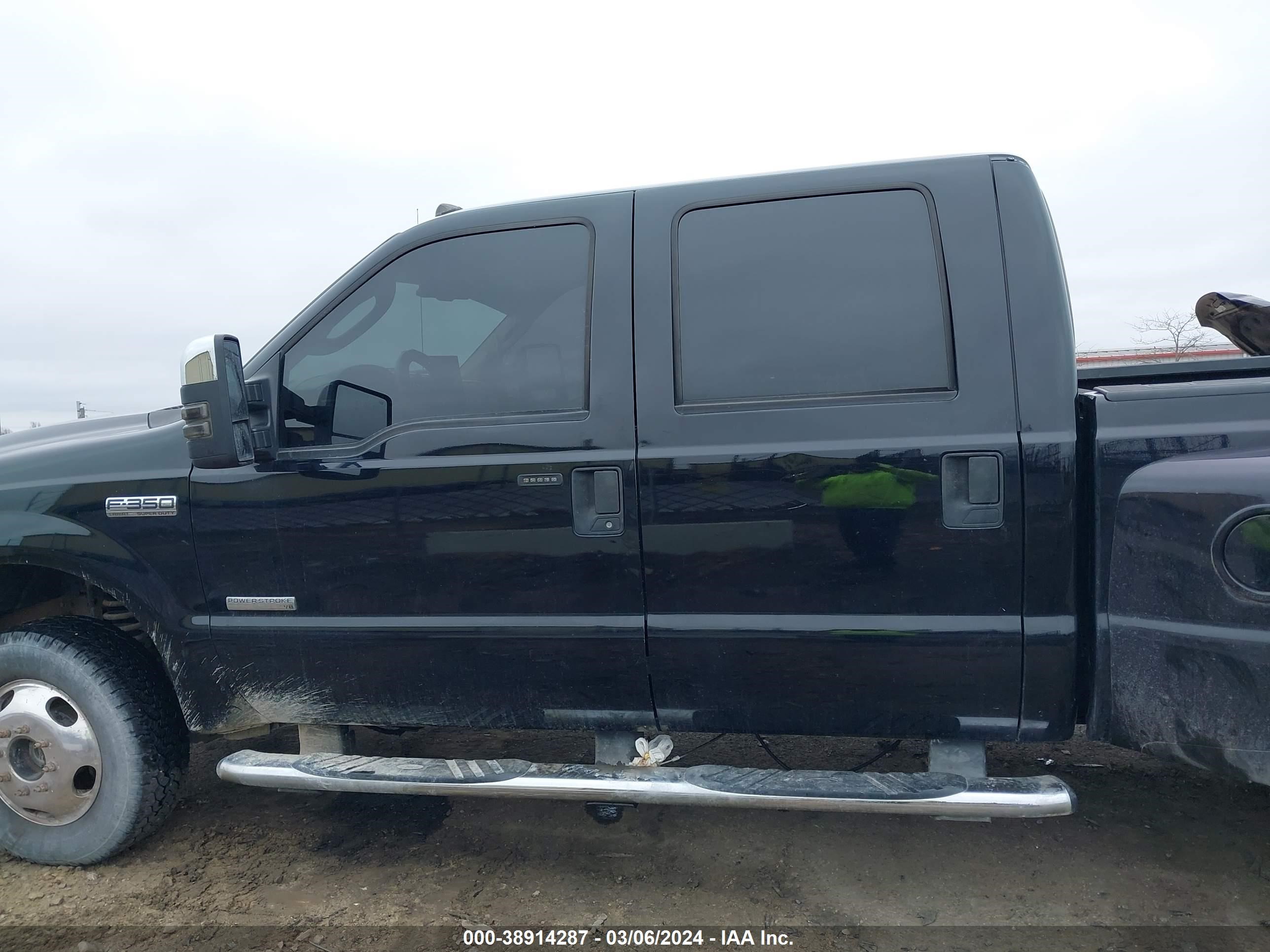 Photo 13 VIN: 1FTWW33P77EB25058 - FORD F350 