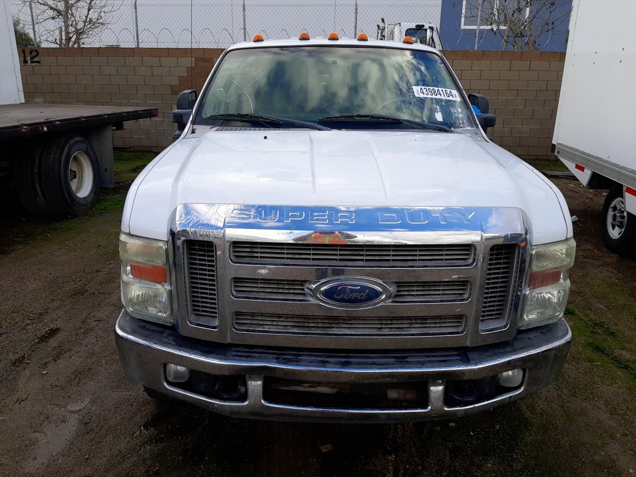 Photo 4 VIN: 1FTWW33R28EA92621 - FORD F350 