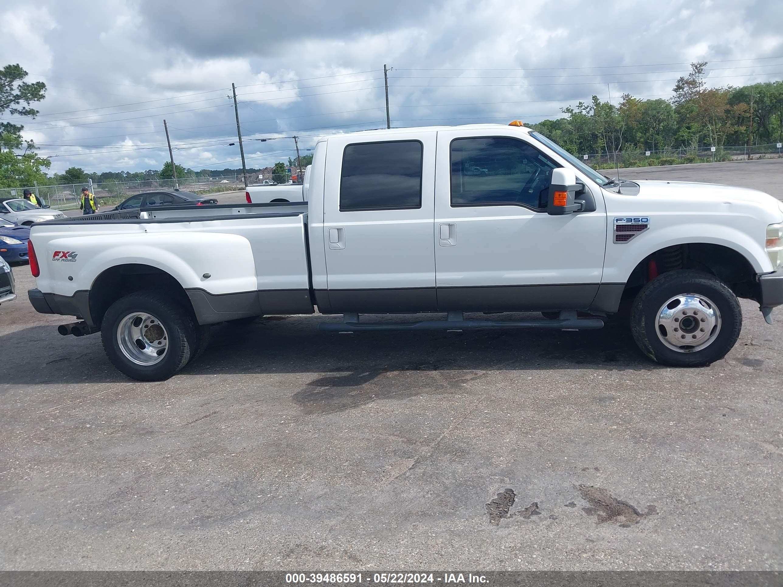 Photo 12 VIN: 1FTWW33R78ED16241 - FORD F350 