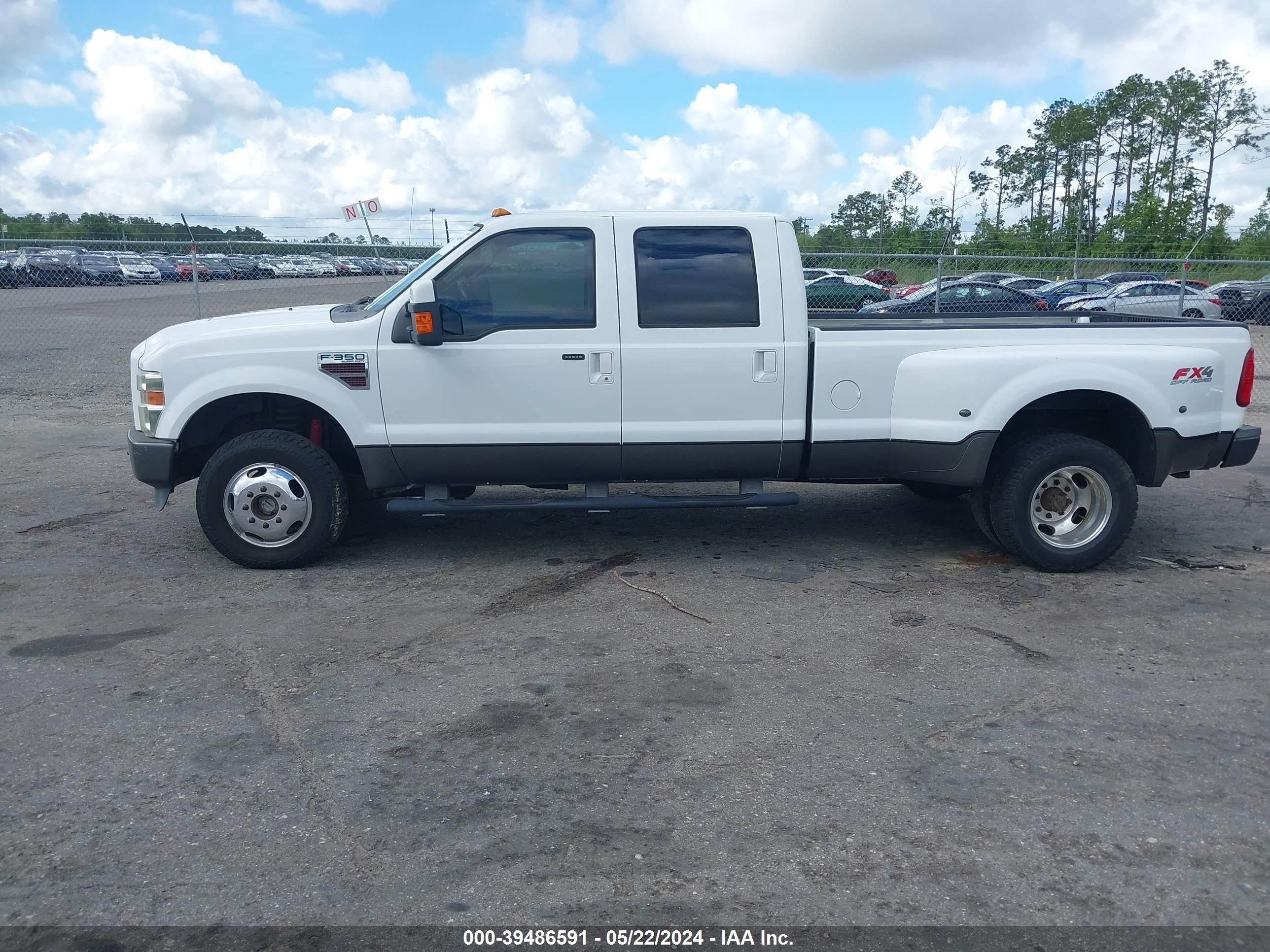 Photo 13 VIN: 1FTWW33R78ED16241 - FORD F350 