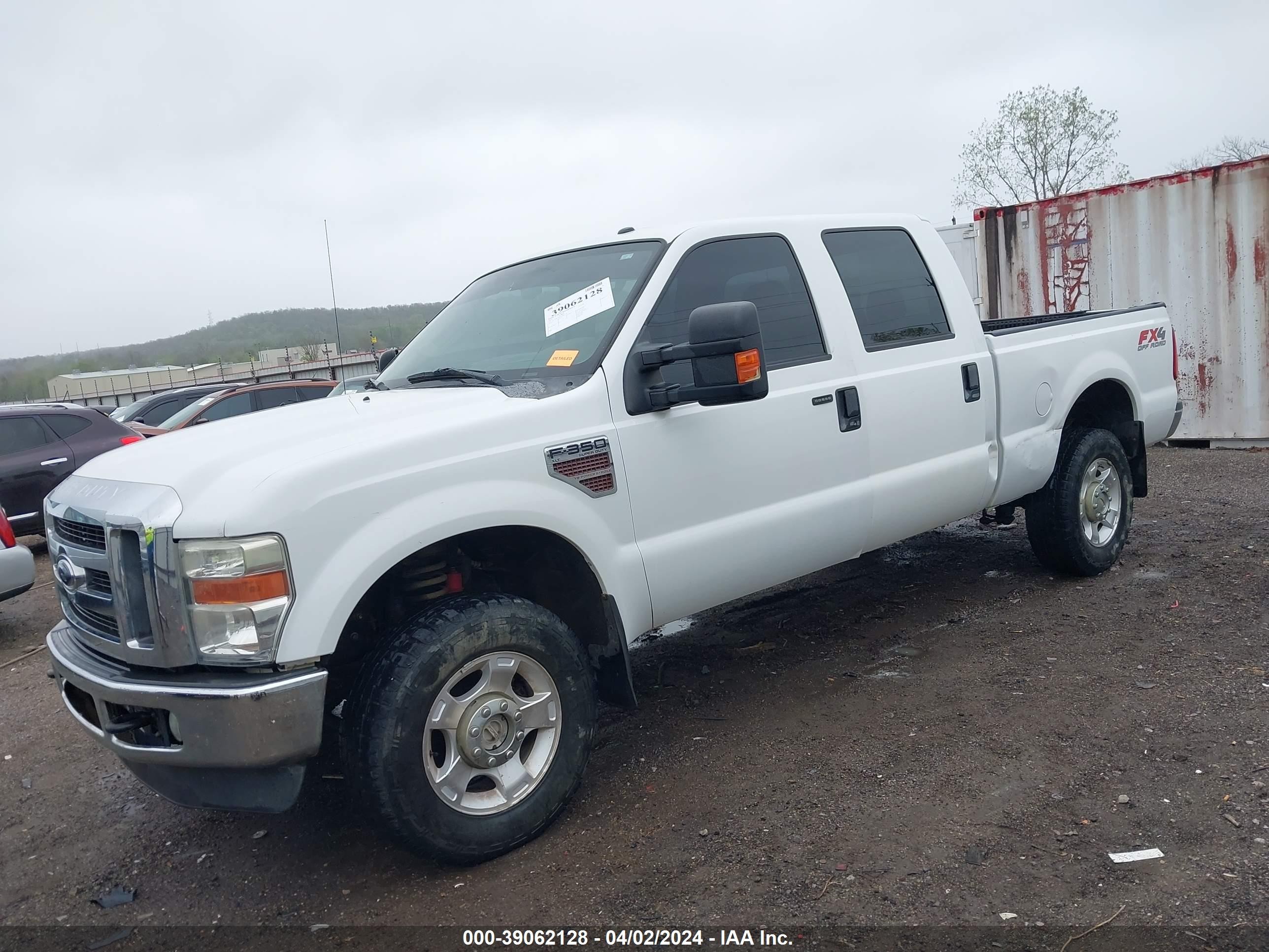 Photo 1 VIN: 1FTWW3BR2AEB02278 - FORD F350 