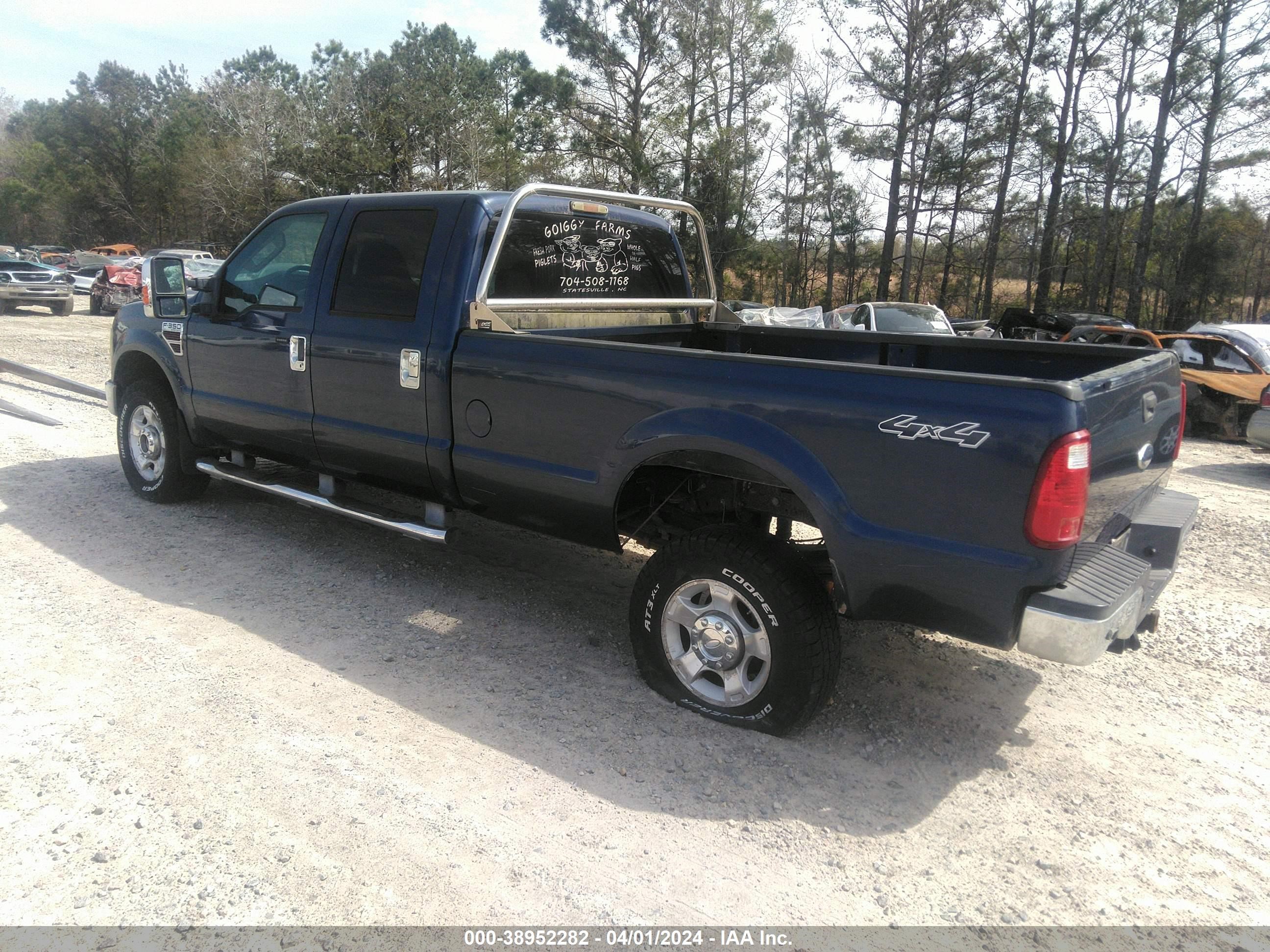 Photo 3 VIN: 1FTWW3BR4AEA13229 - FORD F350 