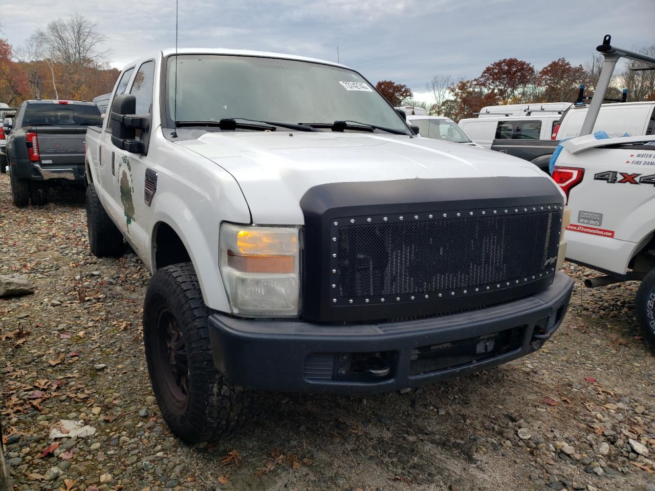 Photo 3 VIN: 1FTWW3BR5AEA15961 - FORD F350 