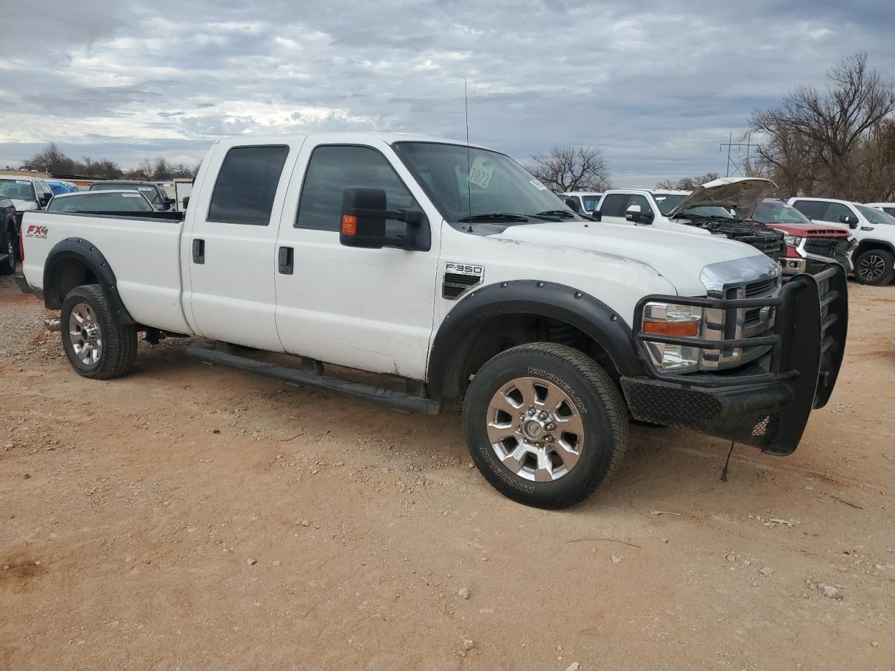 Photo 3 VIN: 1FTWW3BR7AEA03021 - FORD F350 