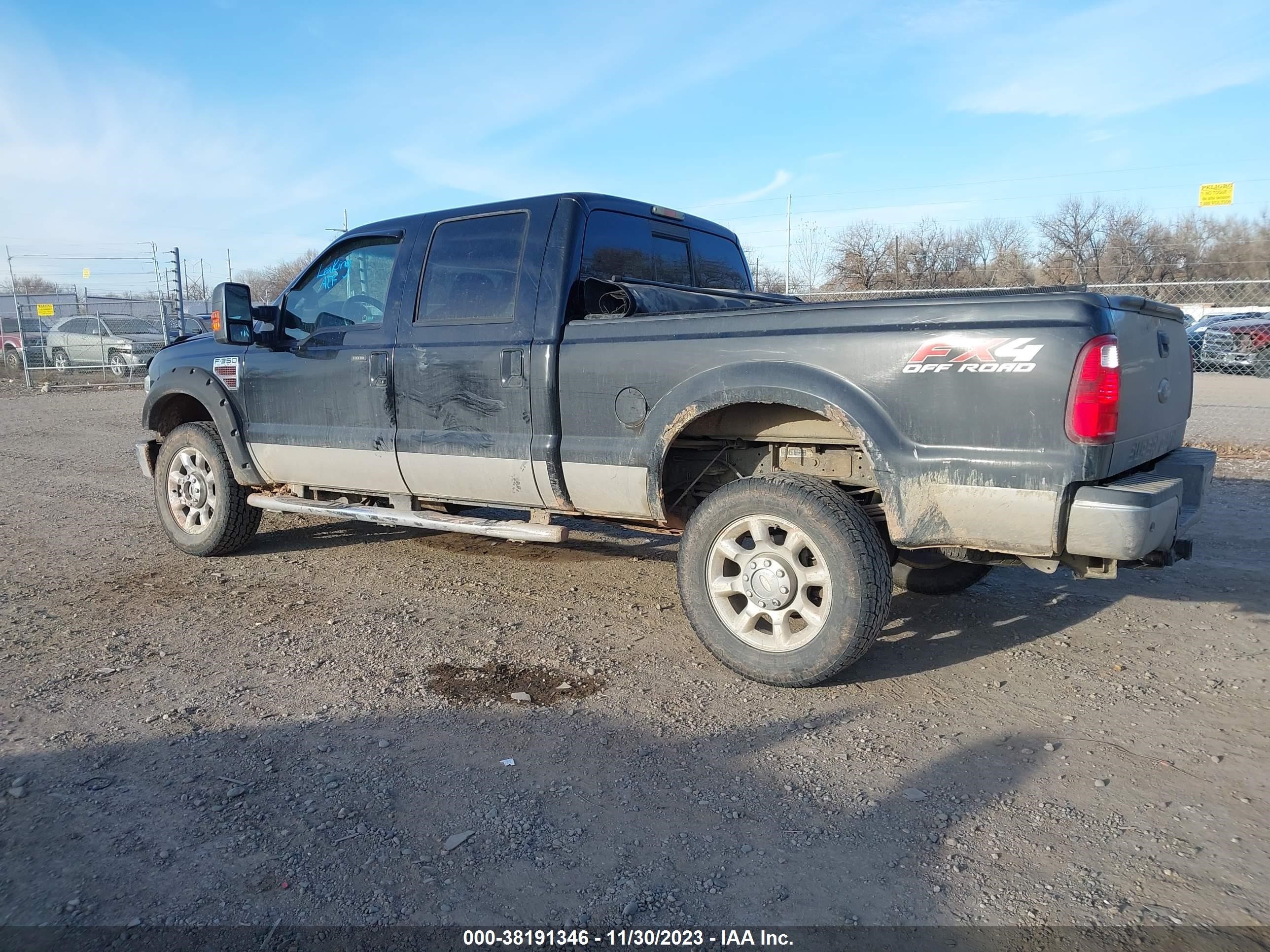 Photo 2 VIN: 1FTWW3BRXAEA07810 - FORD F350 