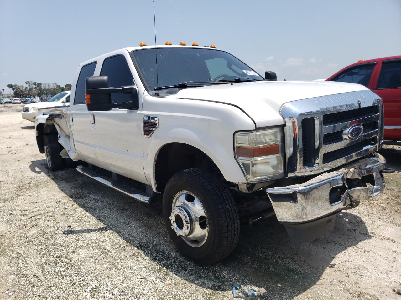 Photo 3 VIN: 1FTWW3DR4AEA74268 - FORD F350 