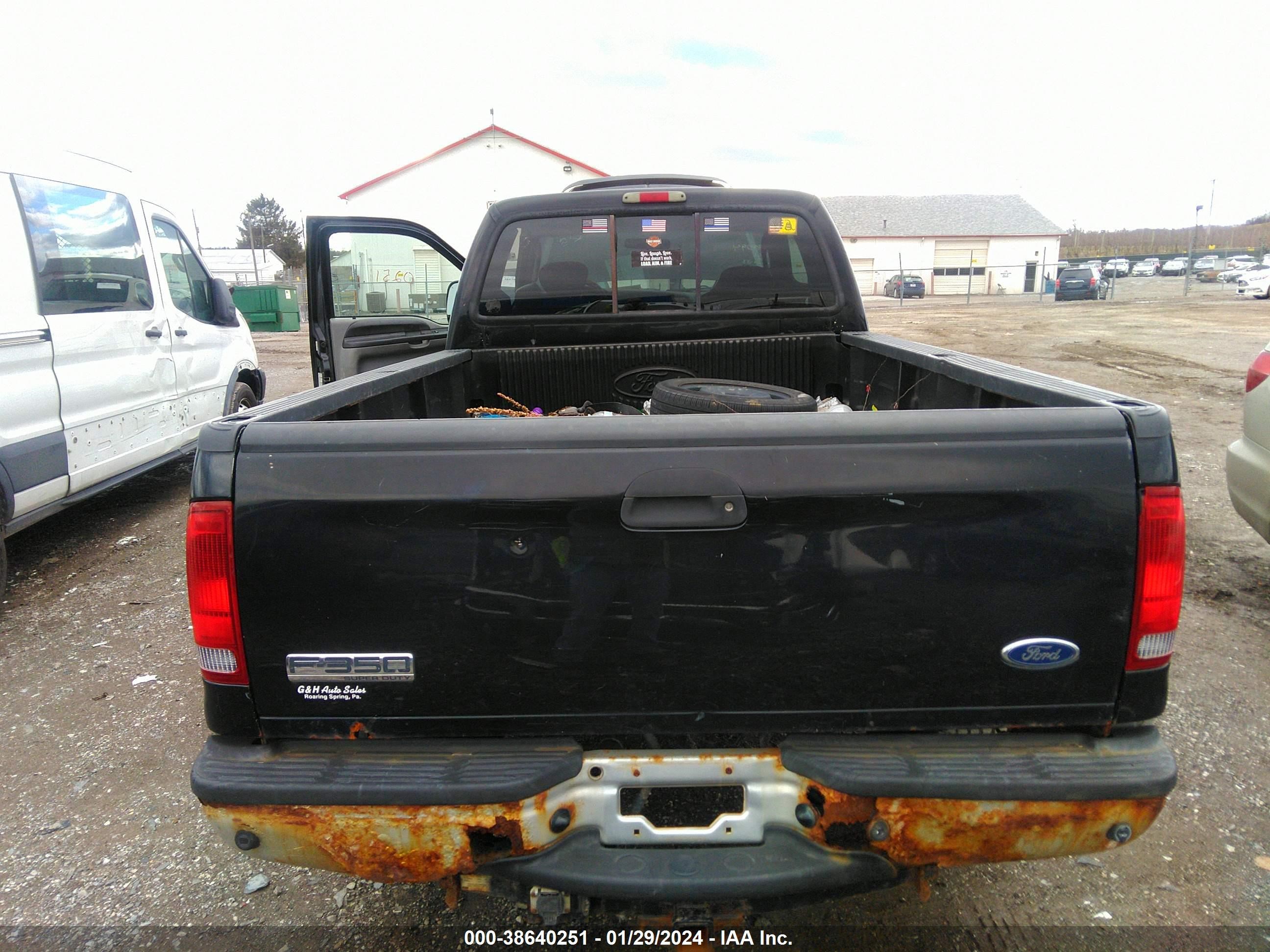 Photo 7 VIN: 1FTWX31505EB77272 - FORD F350 