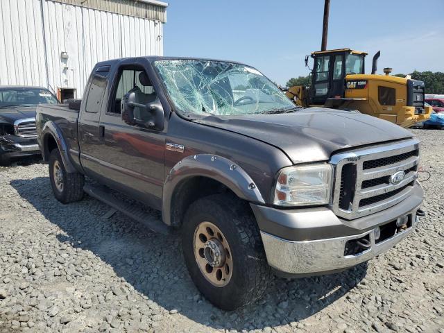 Photo 3 VIN: 1FTWX31555EA46936 - FORD F350 