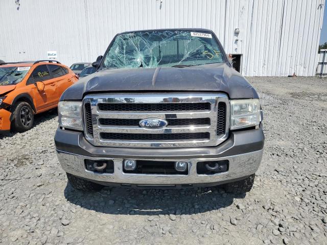 Photo 4 VIN: 1FTWX31555EA46936 - FORD F350 