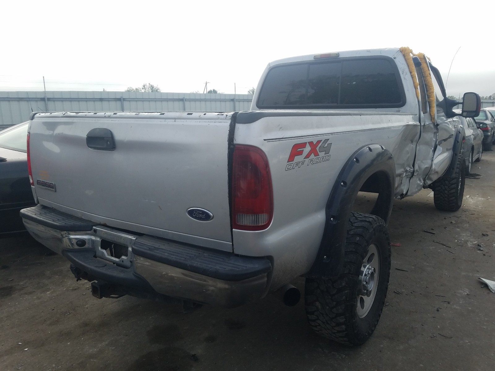 Photo 3 VIN: 1FTWX31P37EB15501 - FORD F350 SRW S 