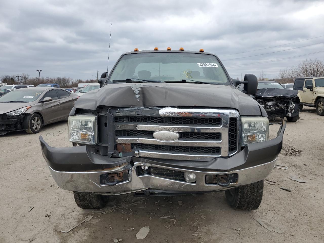 Photo 4 VIN: 1FTWX31P65ED22865 - FORD F350 