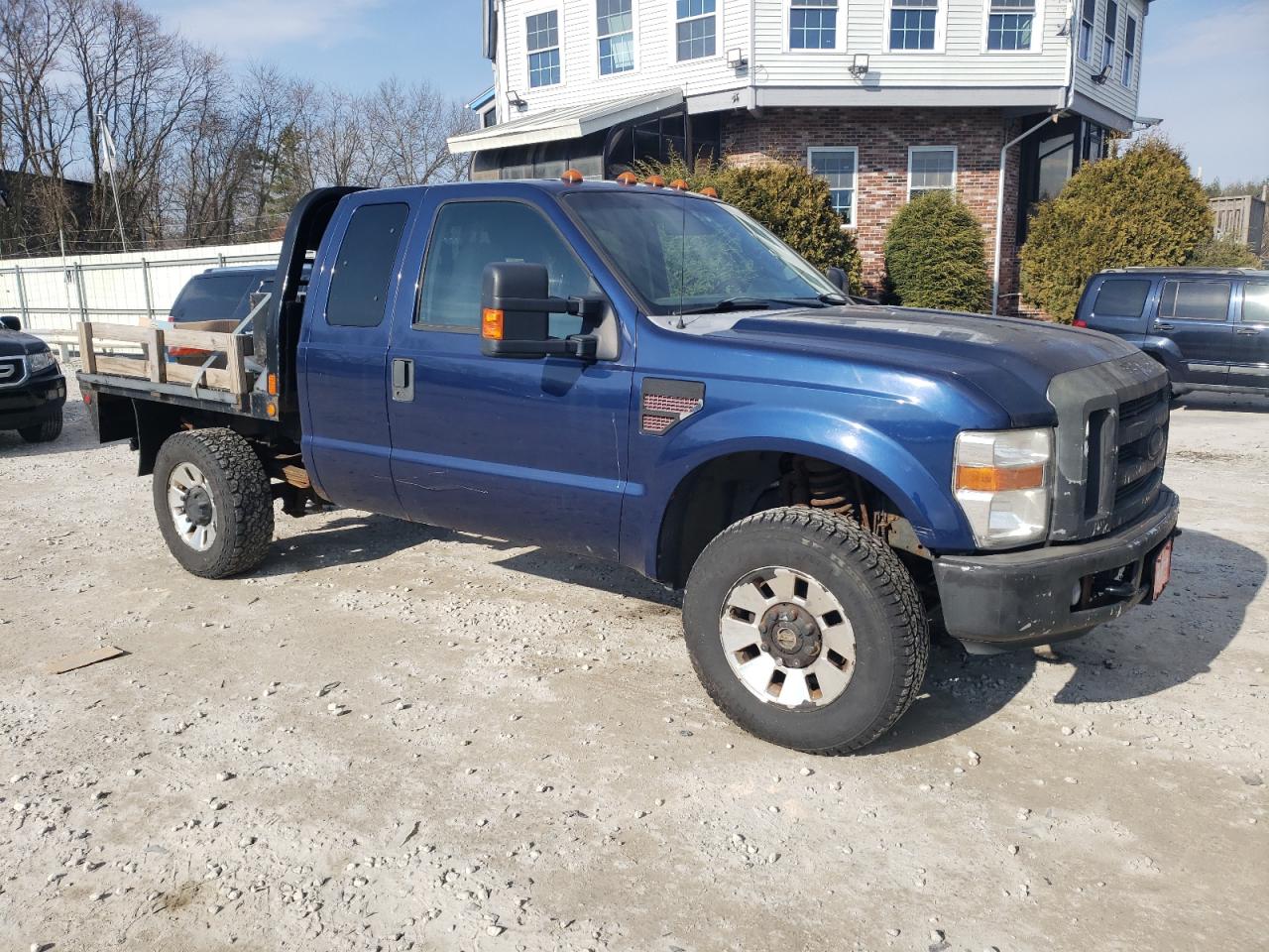 Photo 3 VIN: 1FTWX31R28EB71271 - FORD F350 