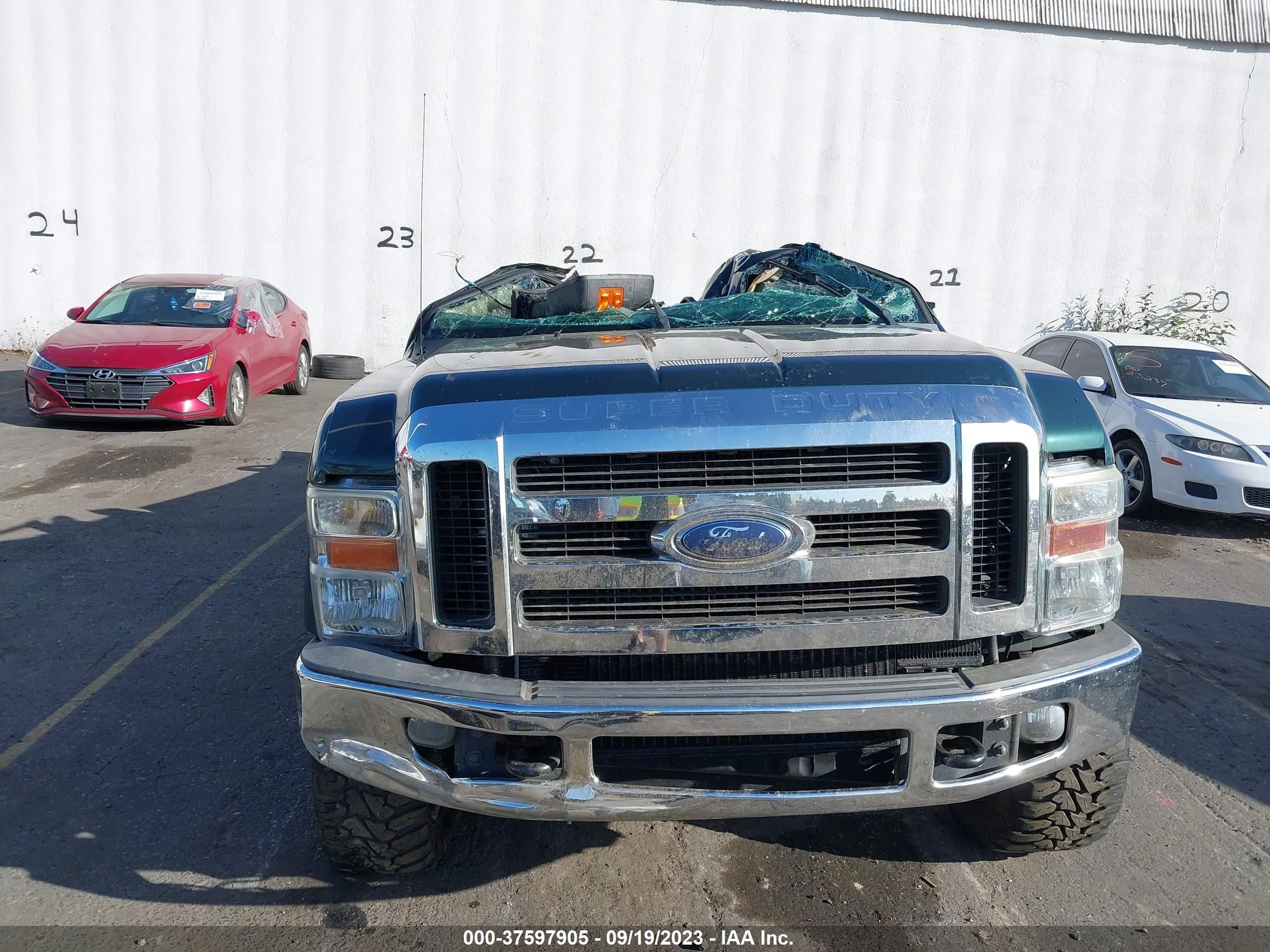 Photo 12 VIN: 1FTWX31R38EC13222 - FORD F350 