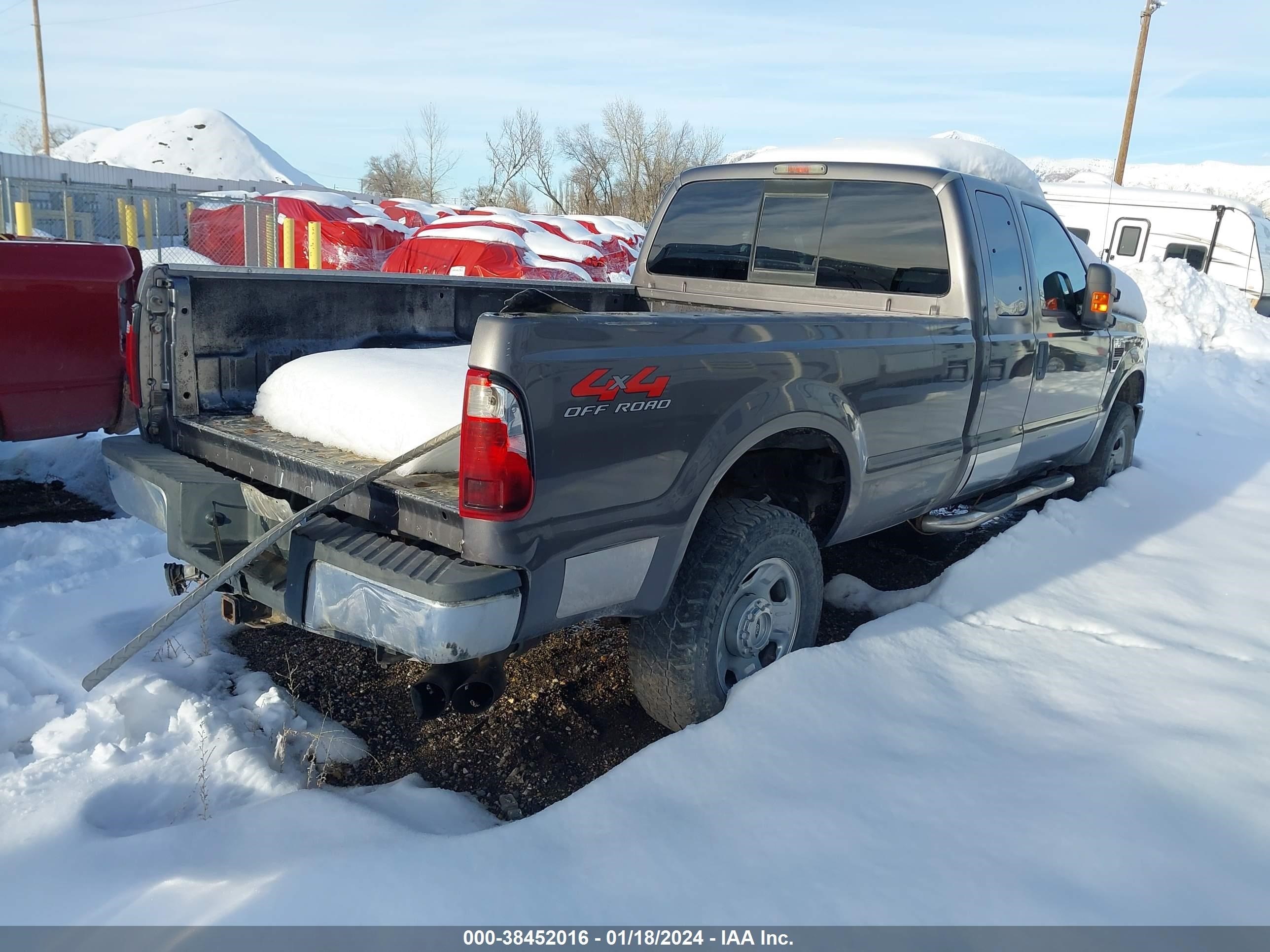 Photo 3 VIN: 1FTWX31R48EA84441 - FORD F350 